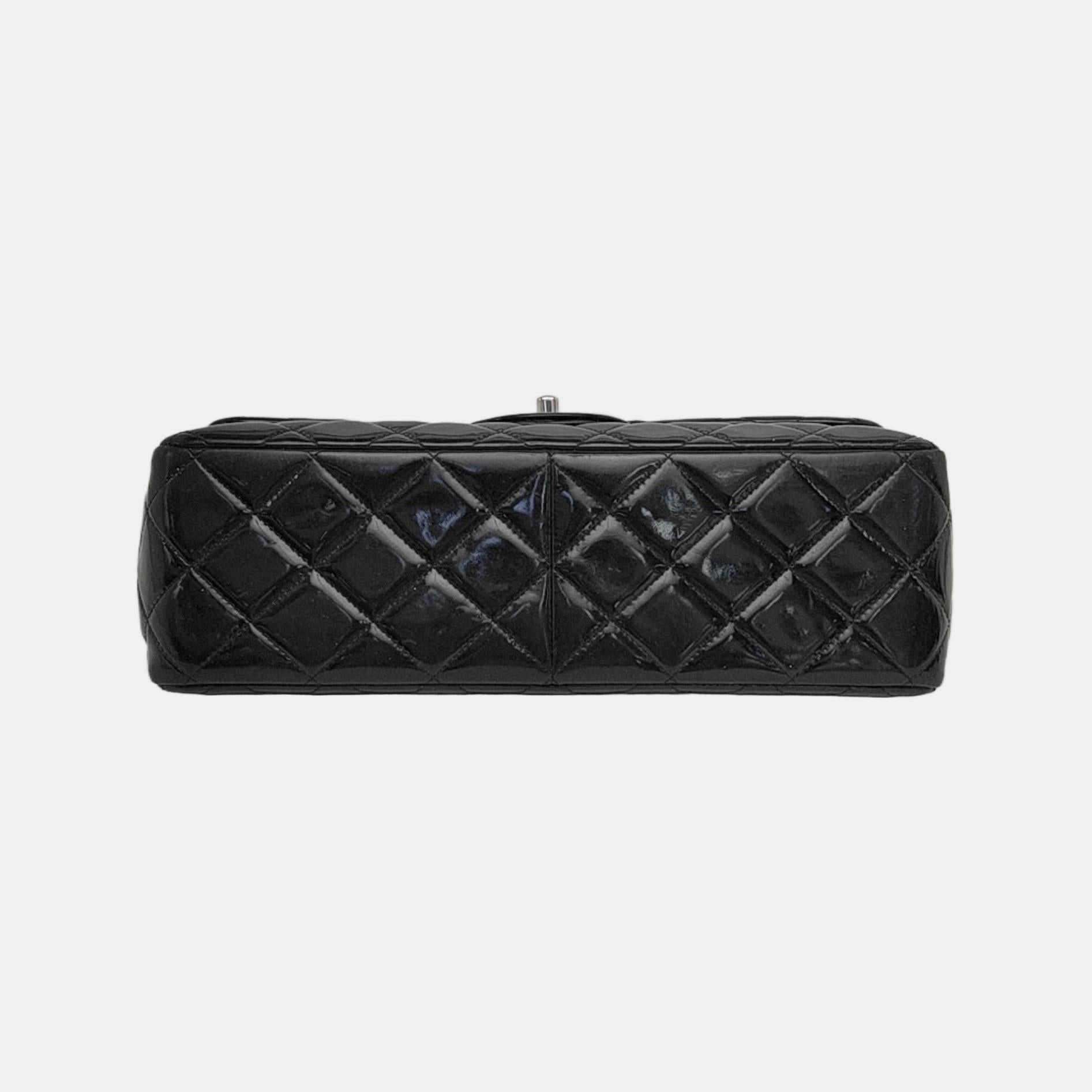 Chanel Classic Flap Jumbo Black Patent Leather Single Flap Silver Hardware Bon état - En vente à AUBERVILLIERS, FR