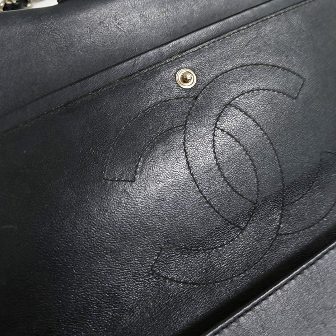 Chanel Classic Flap Jumbo Black Patent Leather Single Flap Silver Hardware en vente 1