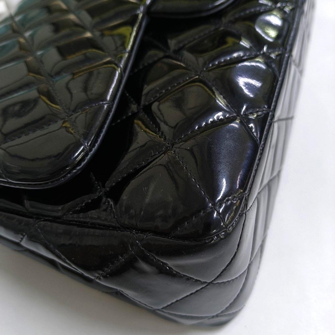Chanel Classic Flap Jumbo Black Patent Leather Single Flap Silver Hardware en vente 3