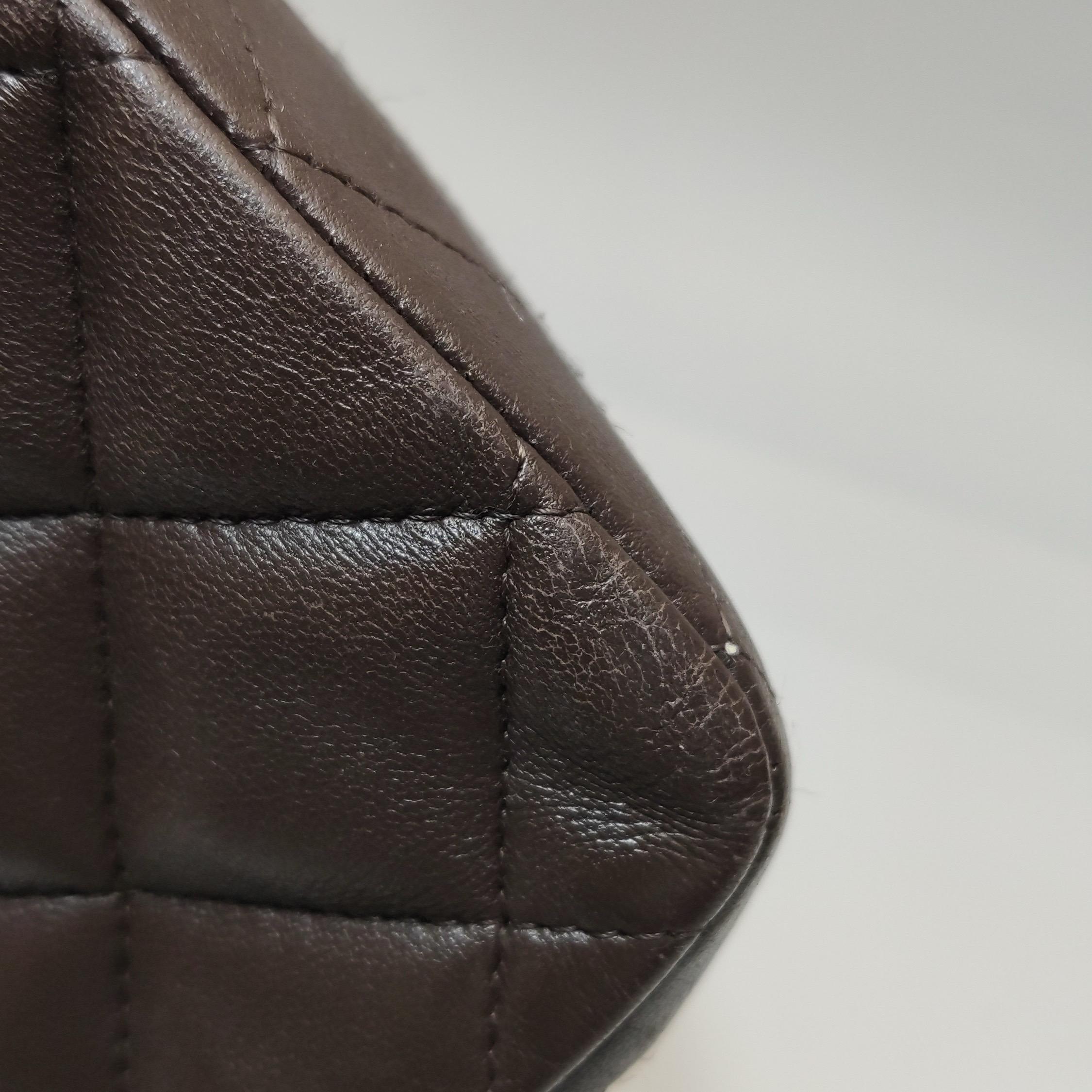 Chanel Classic Flap Jumbo Brown Lambskin Leather Single Flap Silver Hardware en vente 12