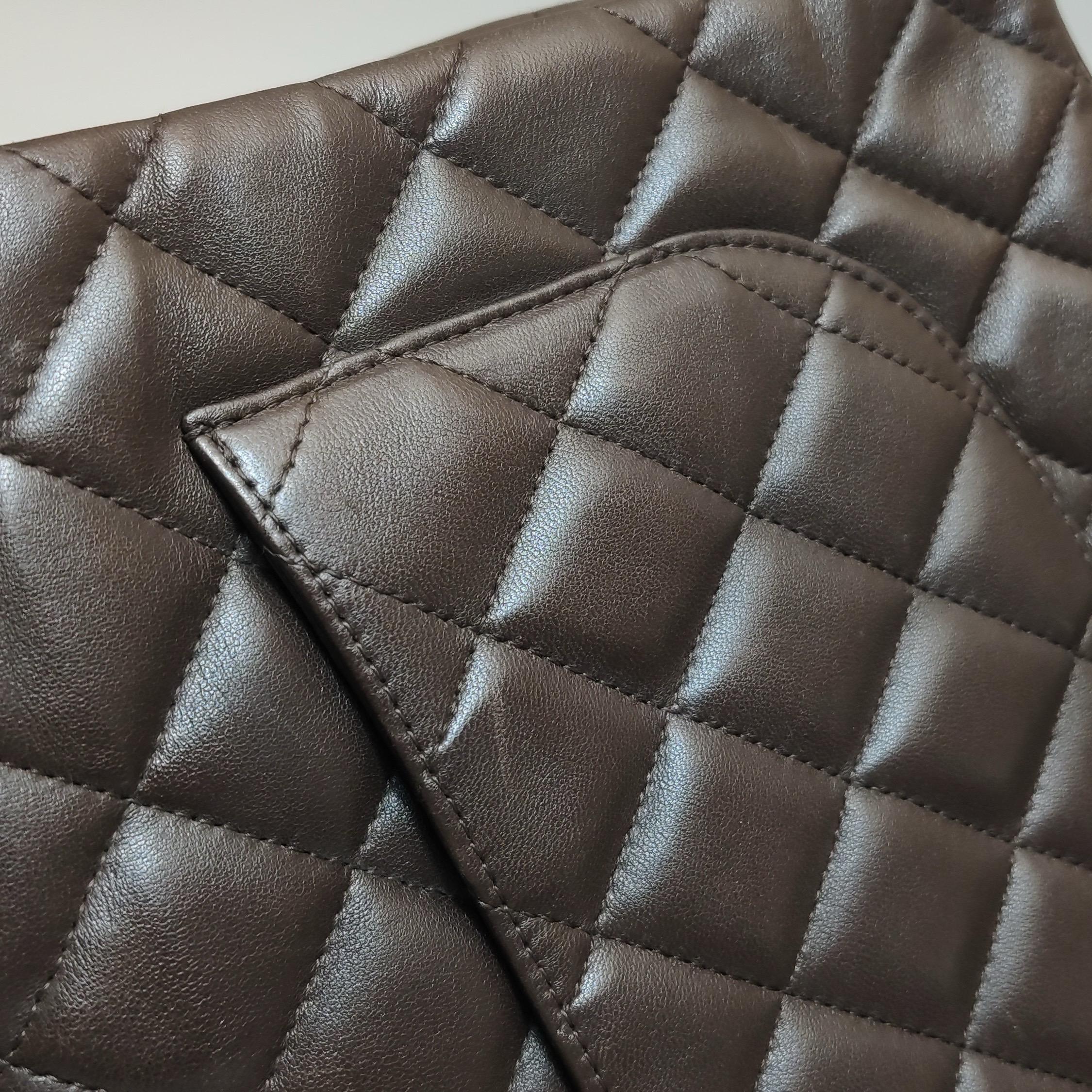 Chanel Classic Flap Jumbo Brown Lambskin Leather Single Flap Silver Hardware en vente 13