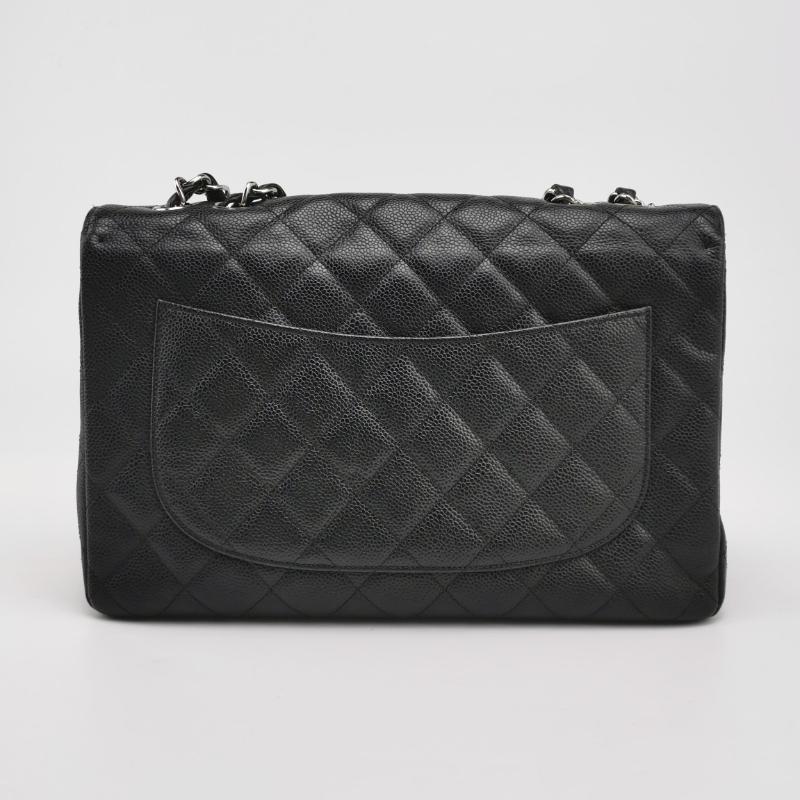 Chanel Classic Leather Jumbo Caviar Leather Single Flap Silver Hardware 2006-08 Bon état - En vente à AUBERVILLIERS, FR