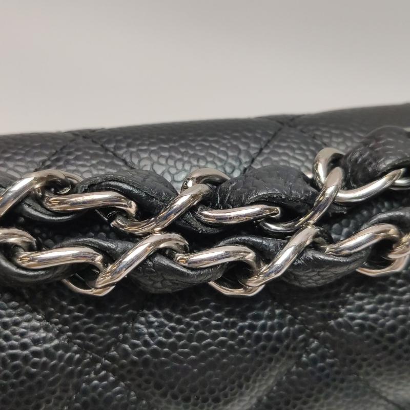 Chanel Classic Leather Jumbo Caviar Leather Single Flap Silver Hardware 2006-08 en vente 3