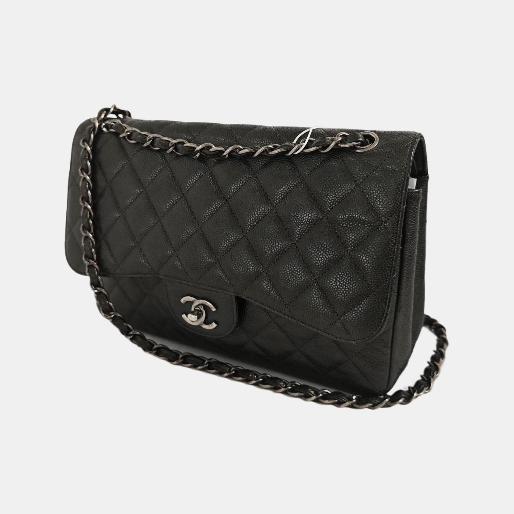 Chanel Classic Flap Jumbo Dunkelgrünes Kaviarleder Doppelte Klappe Silberne Hardwa (Schwarz) im Angebot