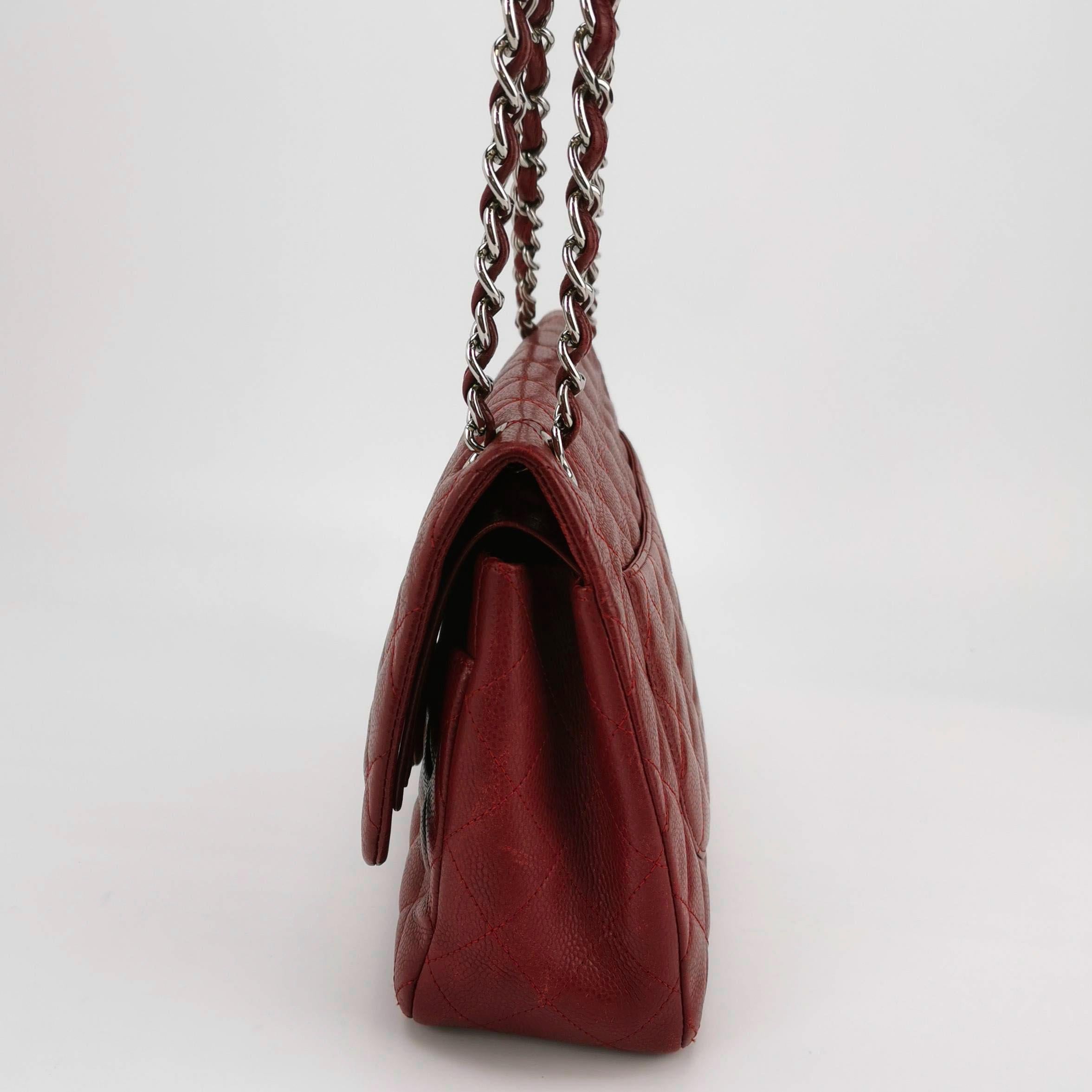 Marron Chanel Classic Flap Jumbo Dark Red Caviar Leather Double Flap Silver Hardware en vente