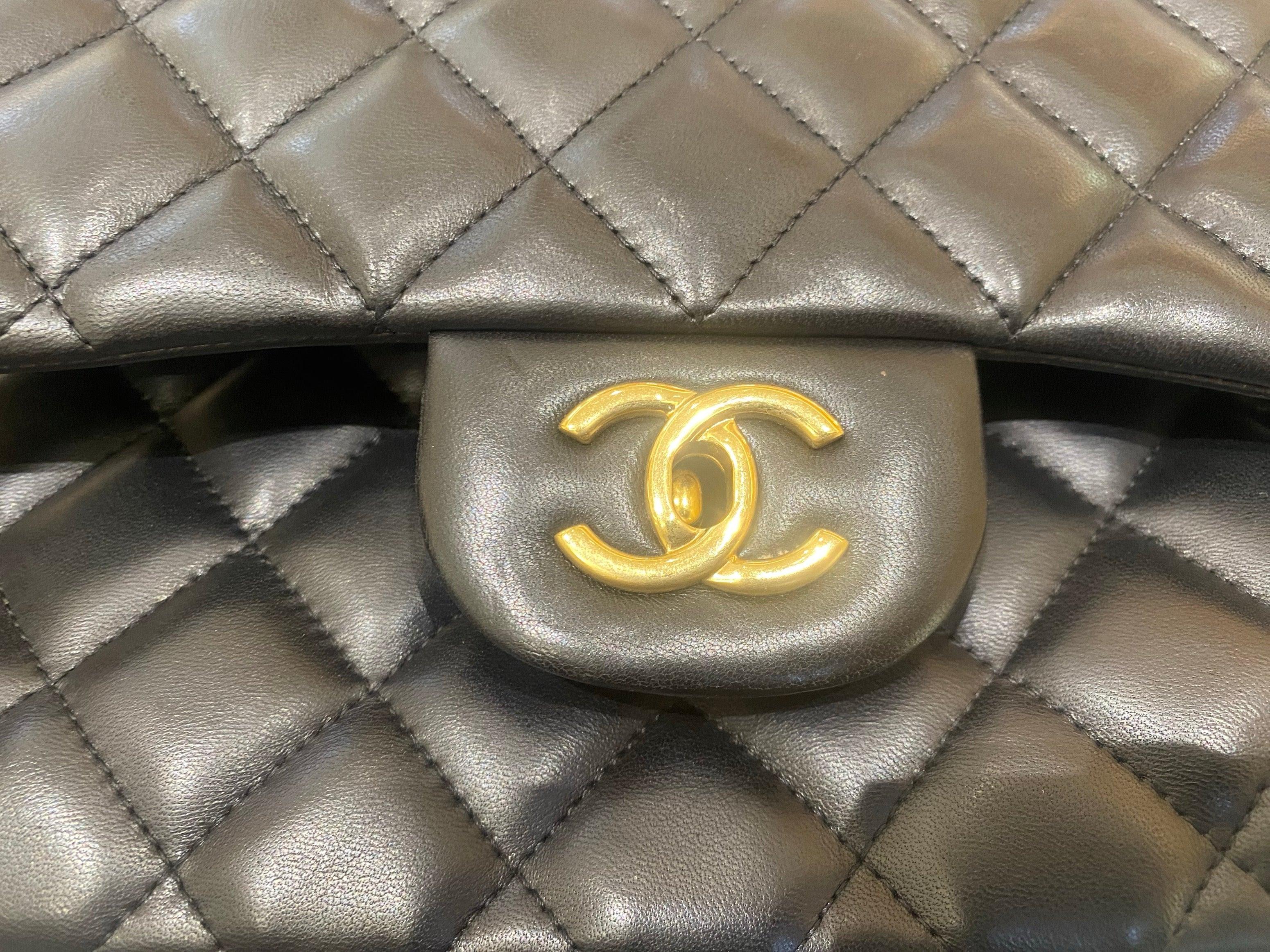 Chanel Classic Flap Jumbo Lambskin Leather Double Flap Gold Hardware, 2011-2012 15