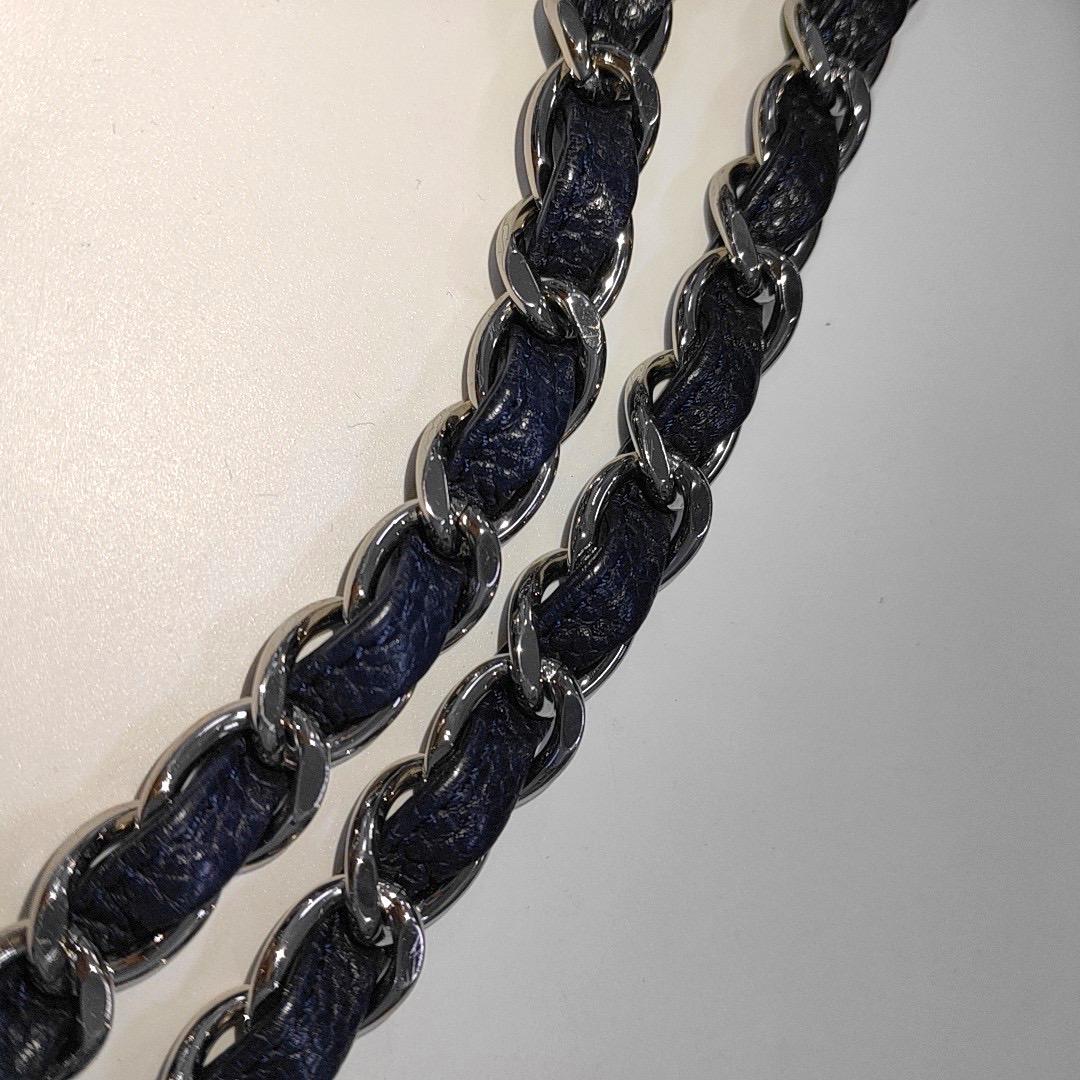 Chanel Classic Flap Jumbo Midnight Navy Caviar Leather Double Flap Silver Hardwa en vente 9