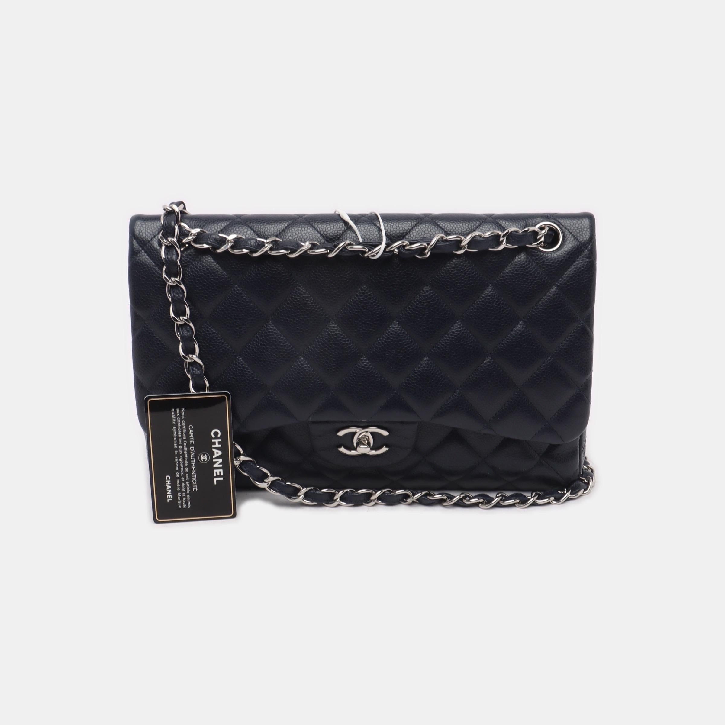 Chanel Classic Flap Jumbo Midnight Navy Caviar Leather Double Flap Silver Hardwa en vente 3