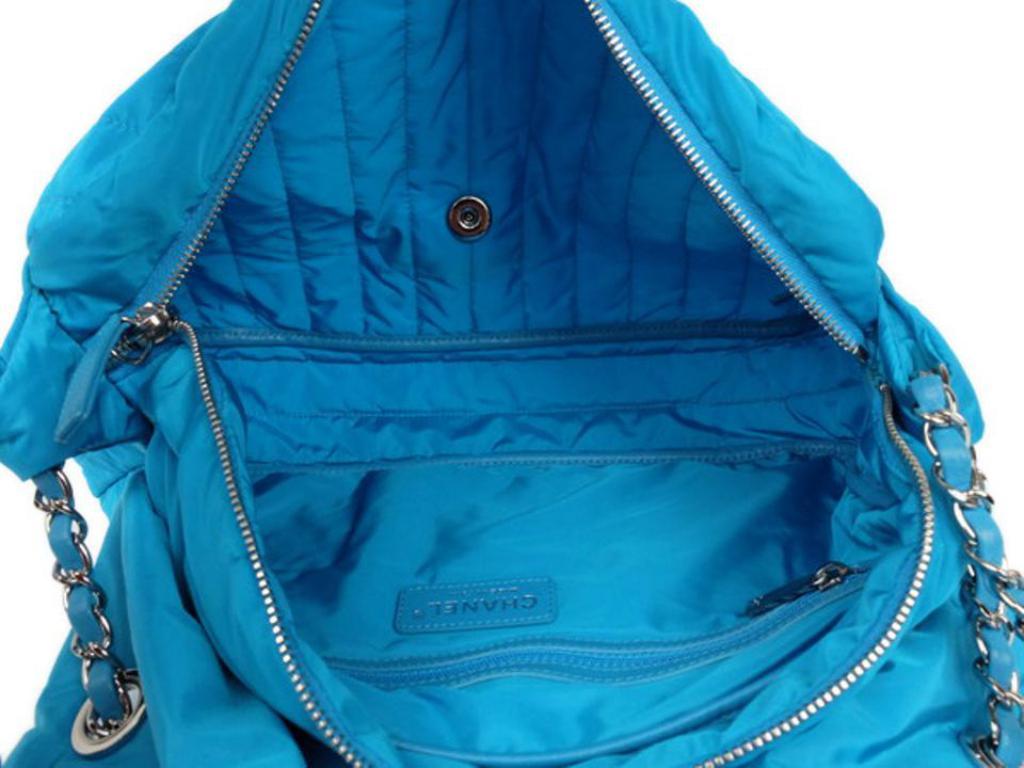 Chanel Classic Flap Jumbo Neon 216390 Blue Nylon Shoulder Bag For Sale 7