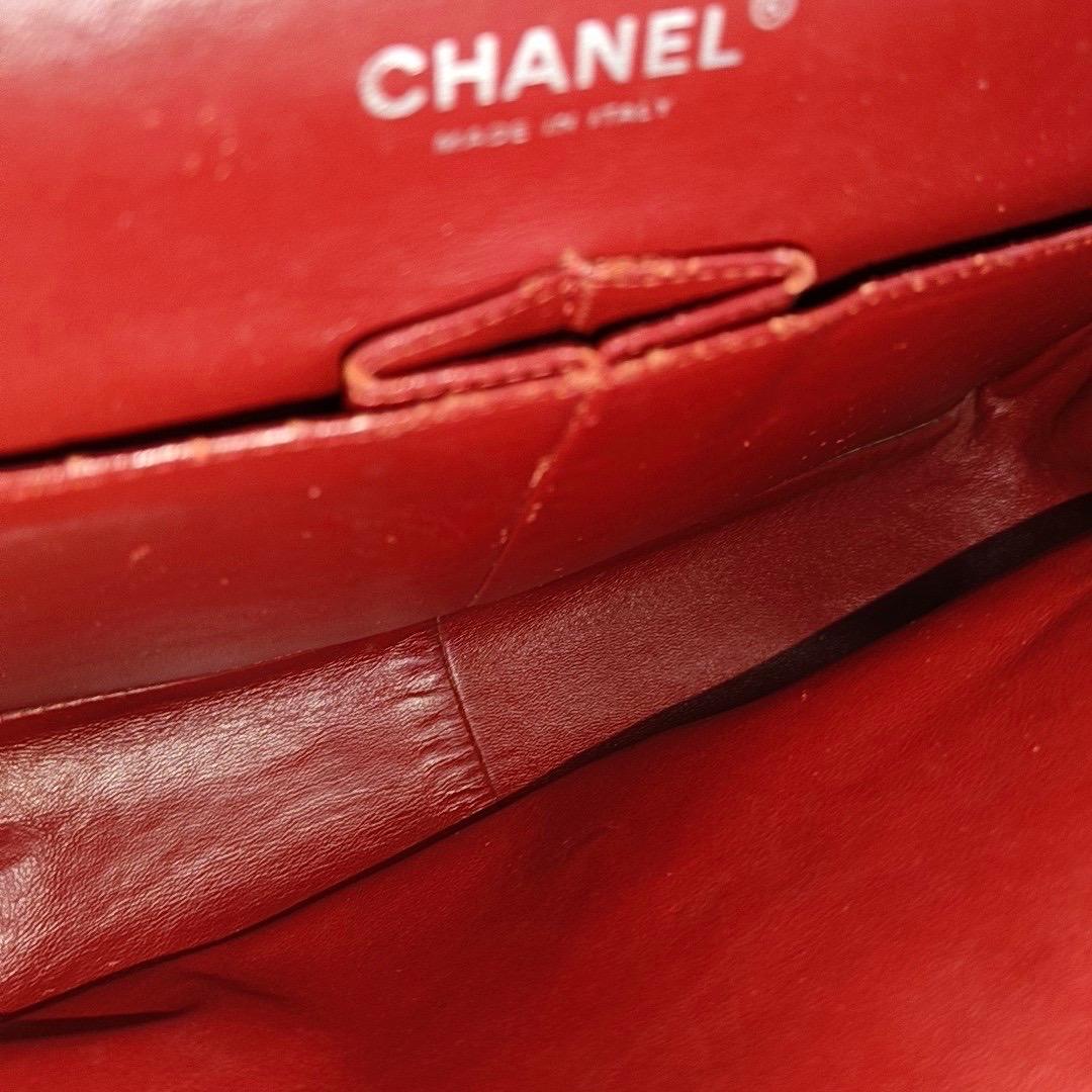 Chanel Classic Flap Jumbo Rotes Lackleder Doppelklappe Silberne Hardware im Angebot 12