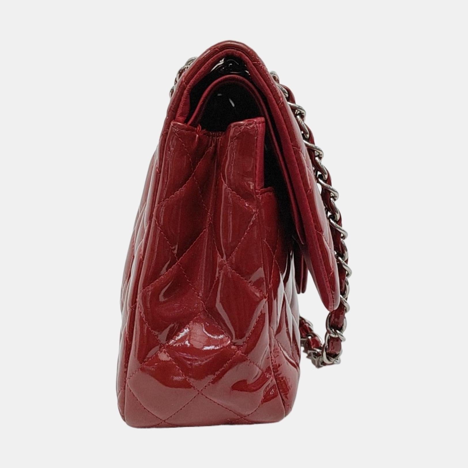 Chanel Classic Flap Jumbo Rotes Lackleder Doppelklappe Silberne Hardware im Angebot 2