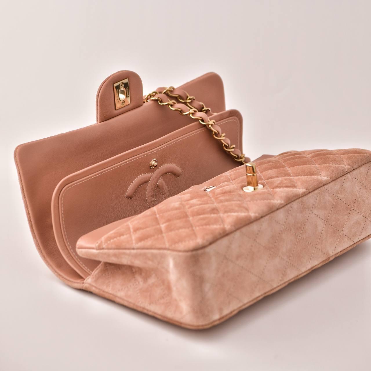 Women's Chanel Classic Flap Light Pink Suede Medium Bag For Sale