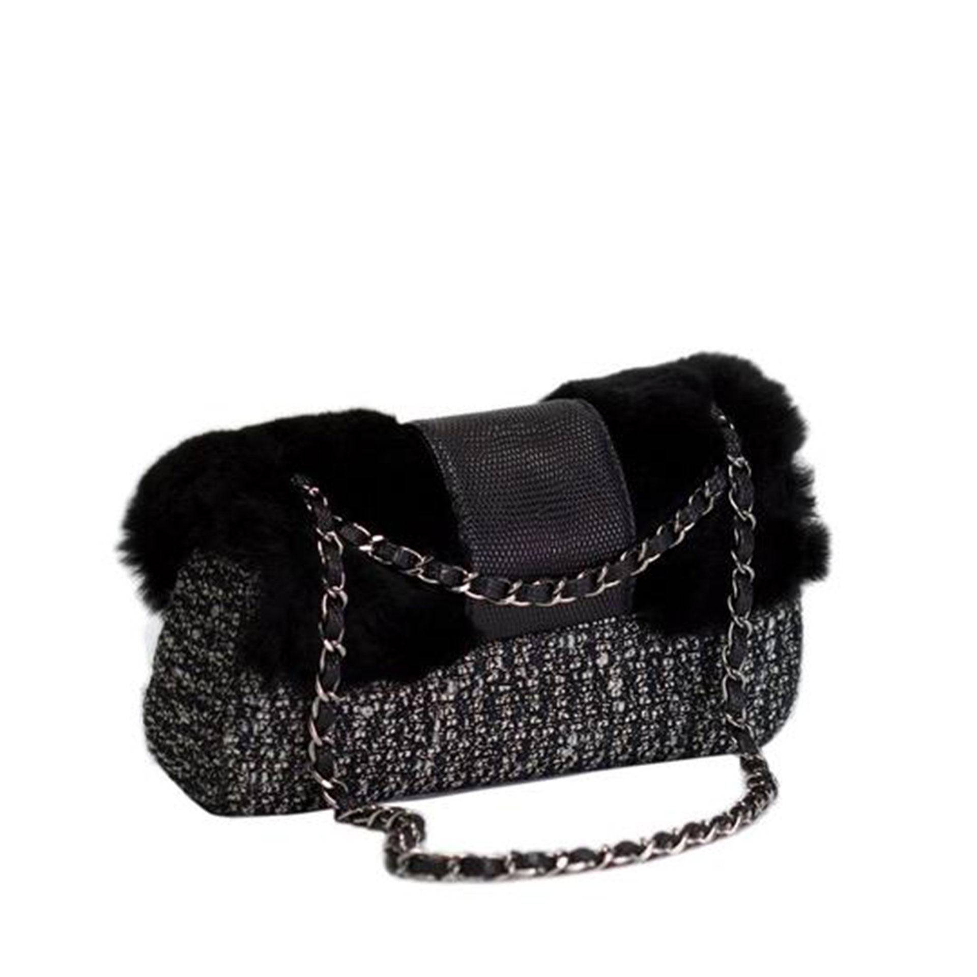 Chanel Classic Flap Limited Edition 2005 Black & White Grey Tweed Fur Lizard Bag For Sale 2