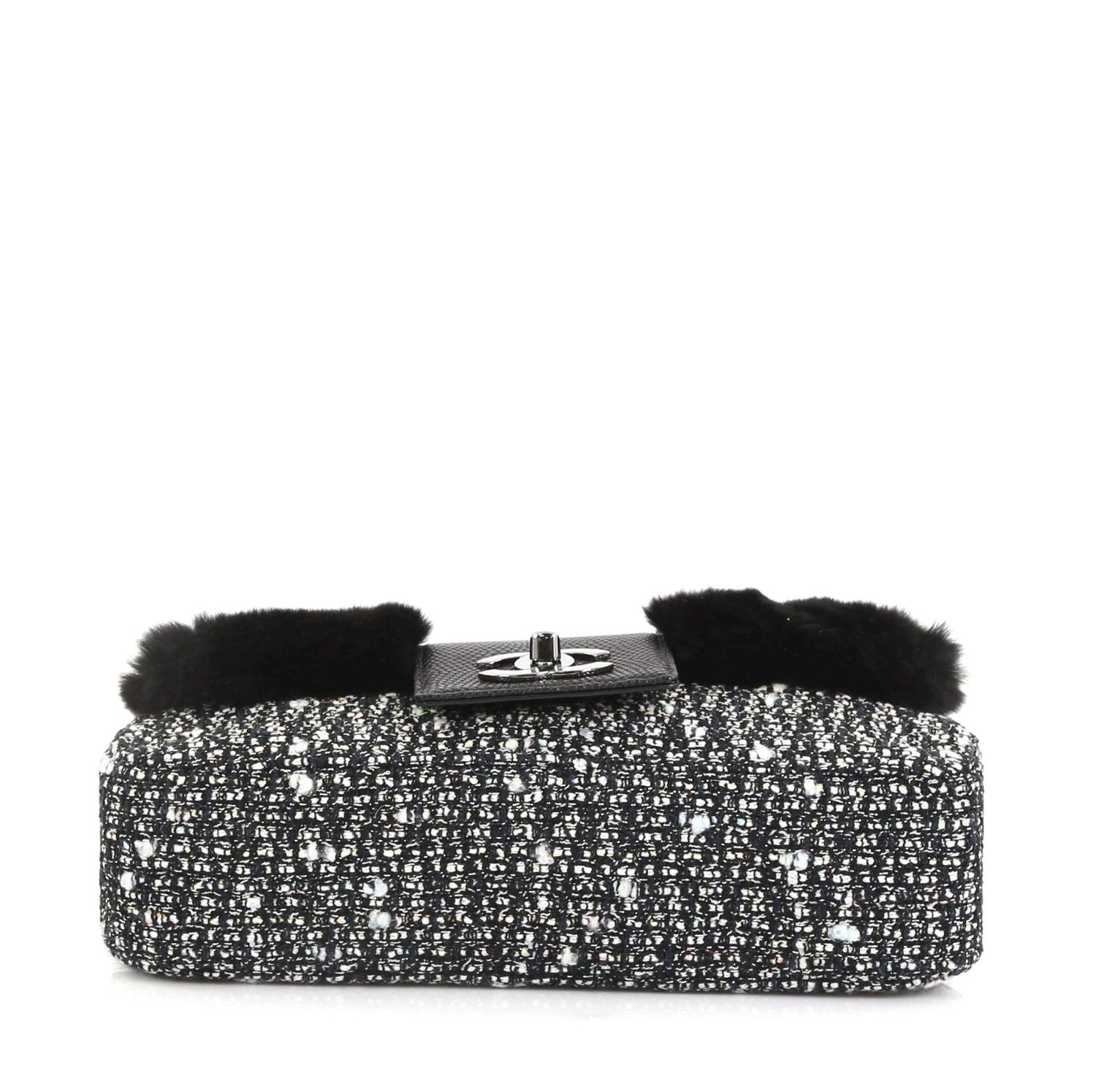 Chanel Classic Flap Limited Edition 2005 Black & White Grey Tweed Fur Lizard Bag For Sale 1