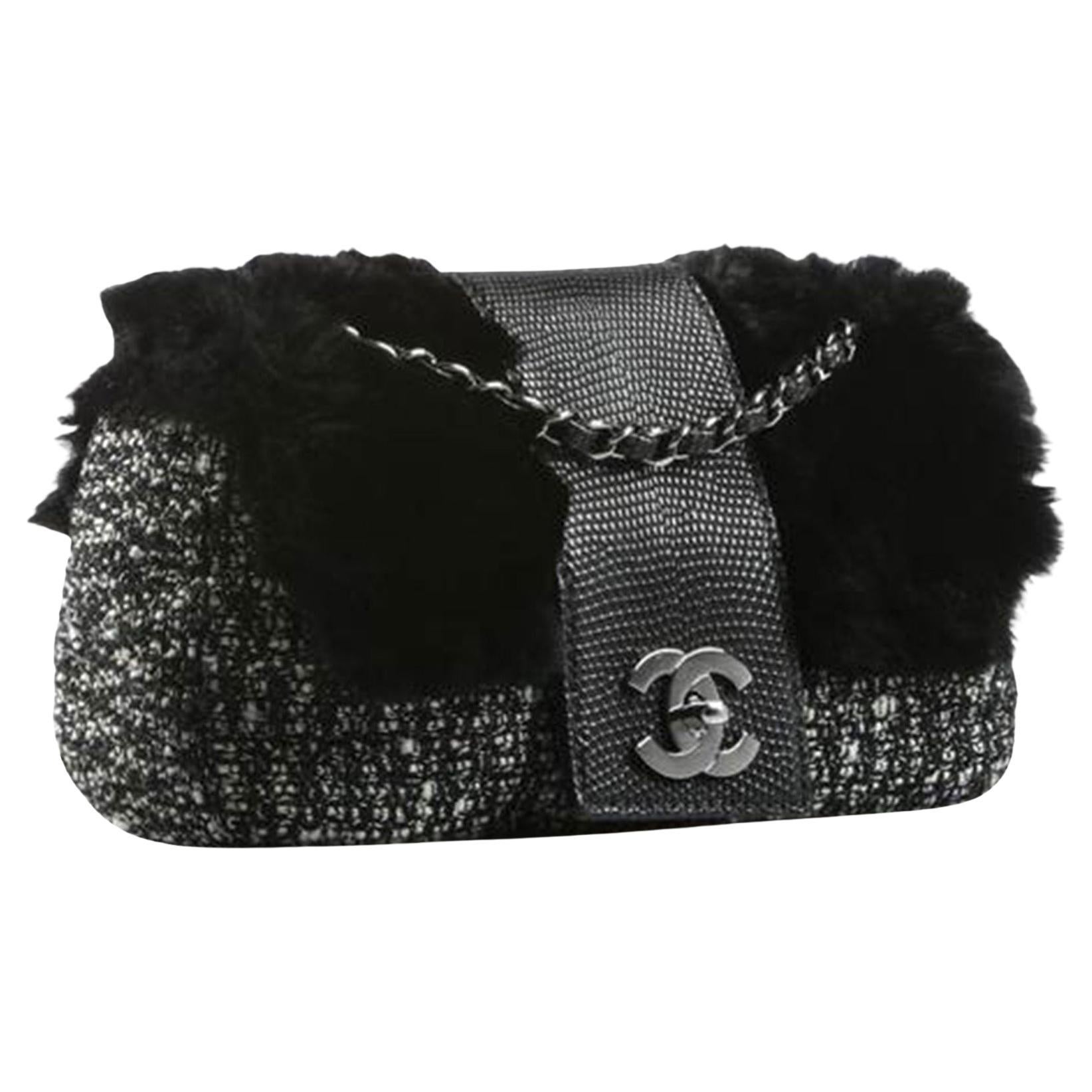 Chanel Classic Flap Limited Edition 2005 Schwarz & Weiß Grau Tweed Kaninchen Pelz Tasche