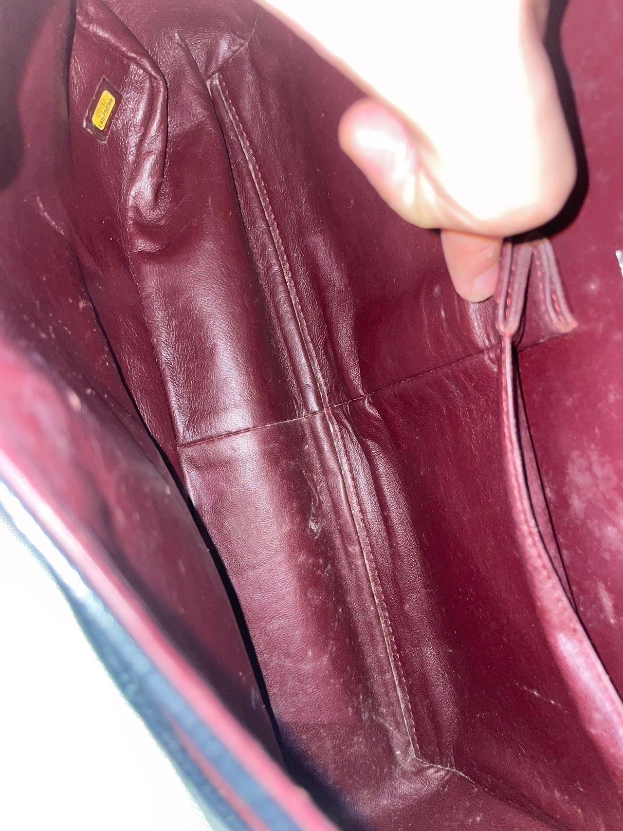 Chanel Classic Flap Maxi Black Caviar Leather Double Flap Sliver Hardware en vente 10