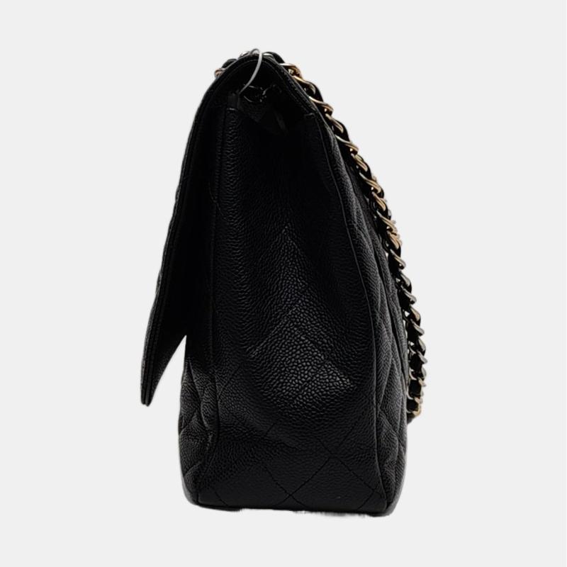 Noir Chanel Classic Flap Maxi Black Caviar Leather Single Flap with Gold Hardware en vente