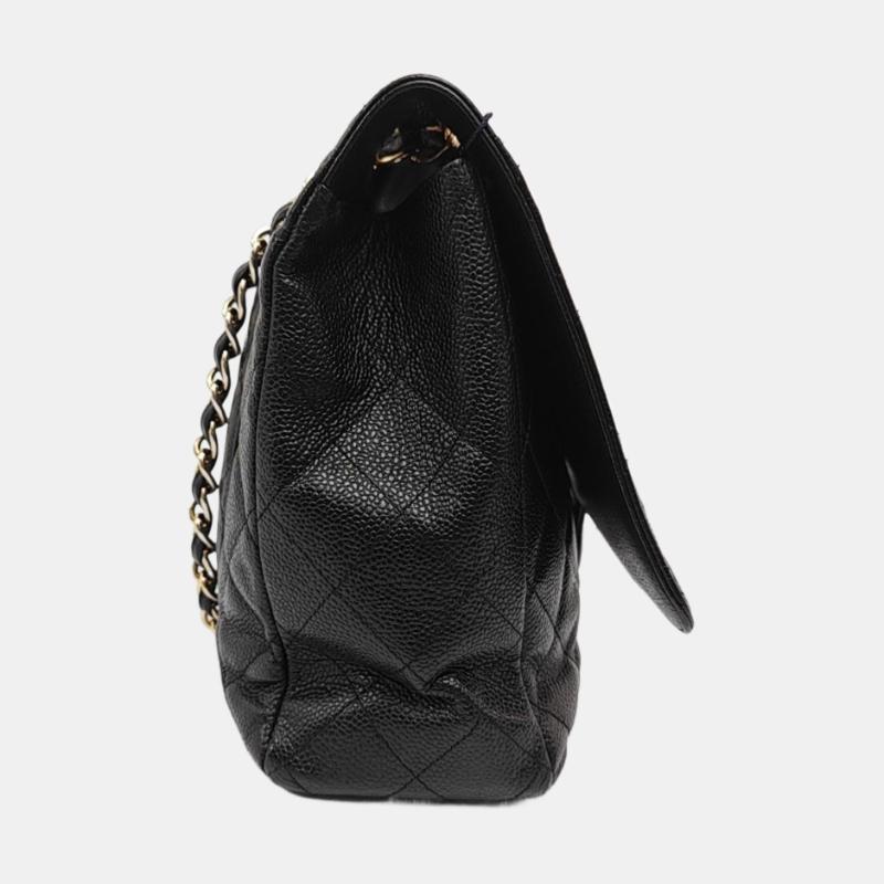 Chanel Classic Flap Maxi Schwarzes Kaviarleder Einzelklappe mit Goldbeschlägen im Angebot 1
