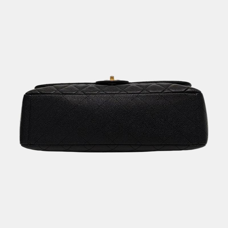 Chanel Classic Flap Maxi Black Caviar Leather Single Flap with Gold Hardware en vente 1