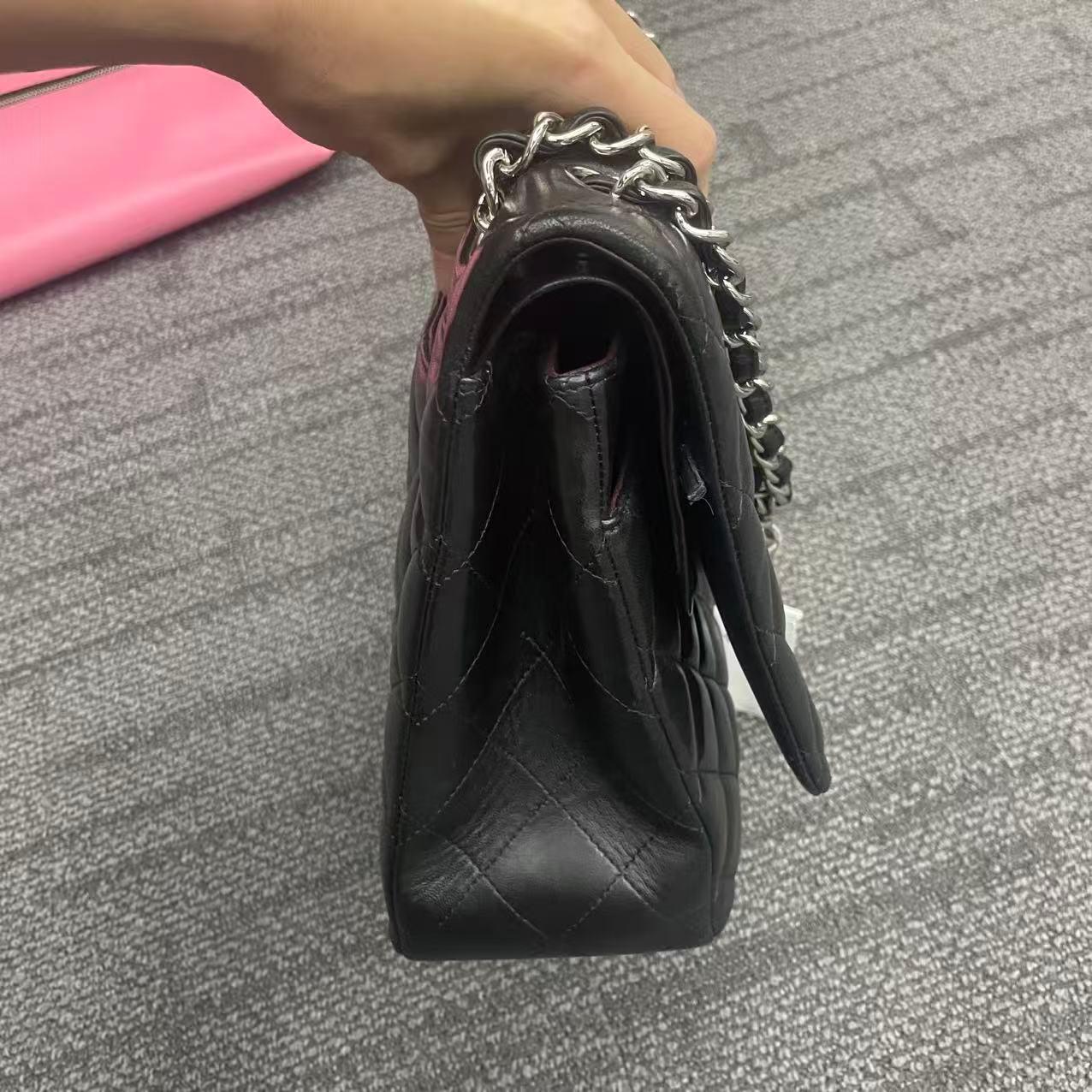 Chanel Classic Leather Double Flap Silver Hardware 2013 Pour femmes en vente