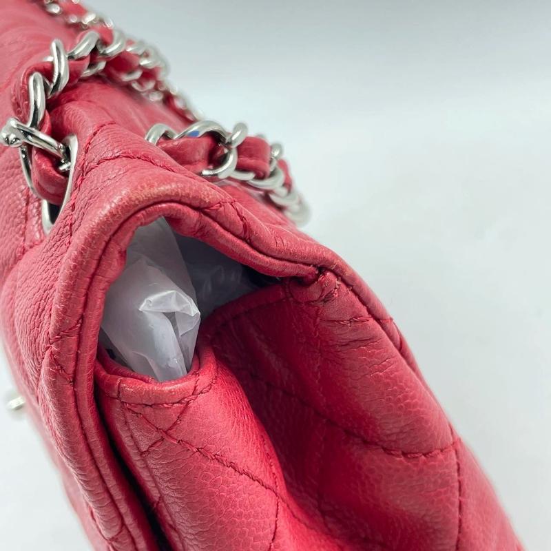 Chanel Classic Flap Maxi Rotes Kaviar-Leder Silberfarbene Hardware Riesiges CC-Logo im Angebot 7