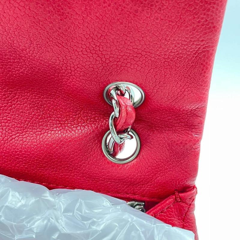 Chanel Classic Flap Maxi Rotes Kaviar-Leder Silberfarbene Hardware Riesiges CC-Logo im Angebot 11