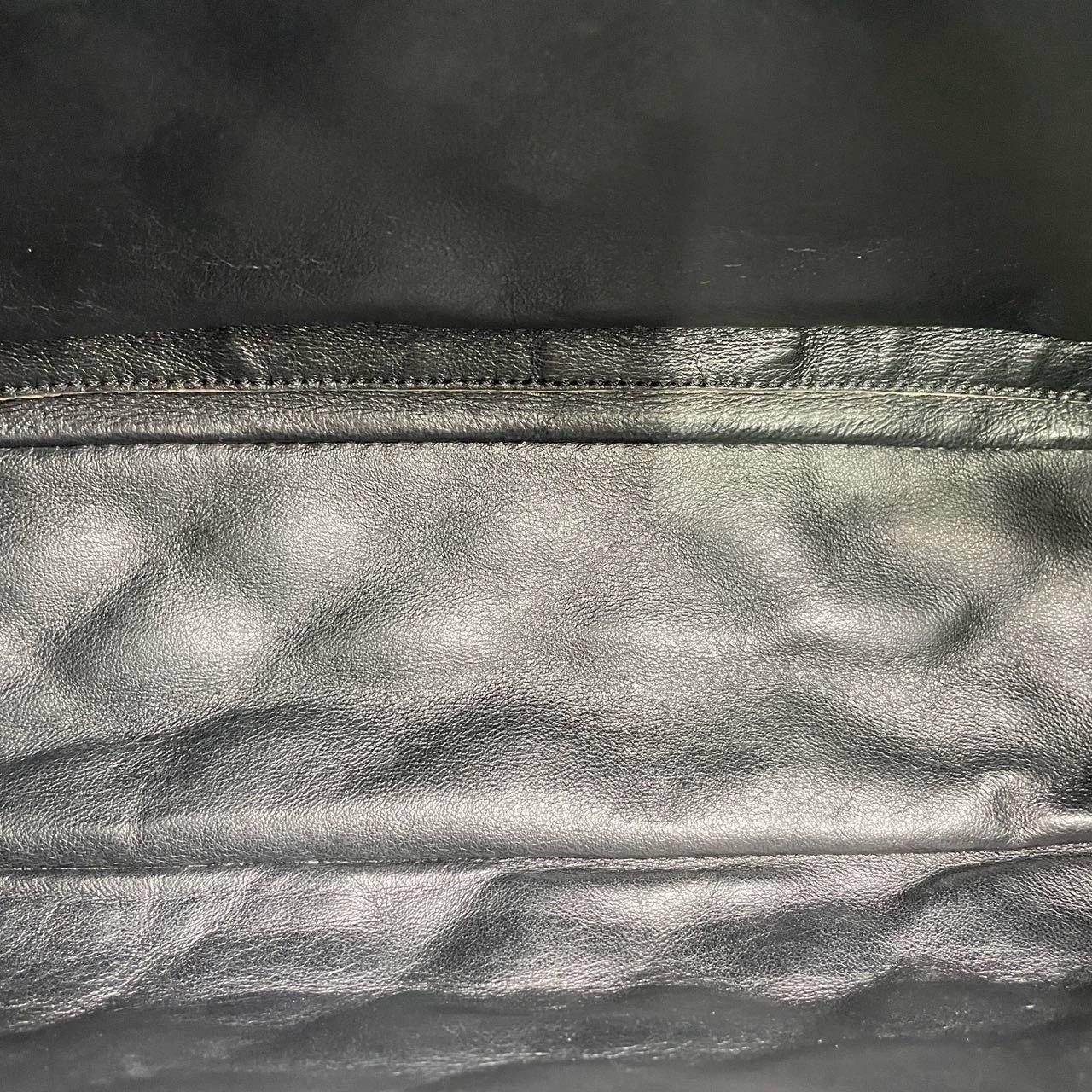 Chanel Classic Flap Maxi Soft Caviar Leather Silver-tone Hardware Giant CC Logo For Sale 6