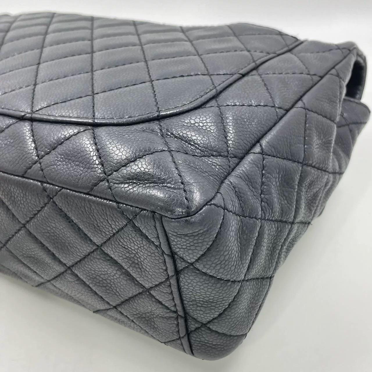 Chanel Classic Flap Maxi Soft Caviar Leather Silver-tone Hardware Giant CC Logo For Sale 10
