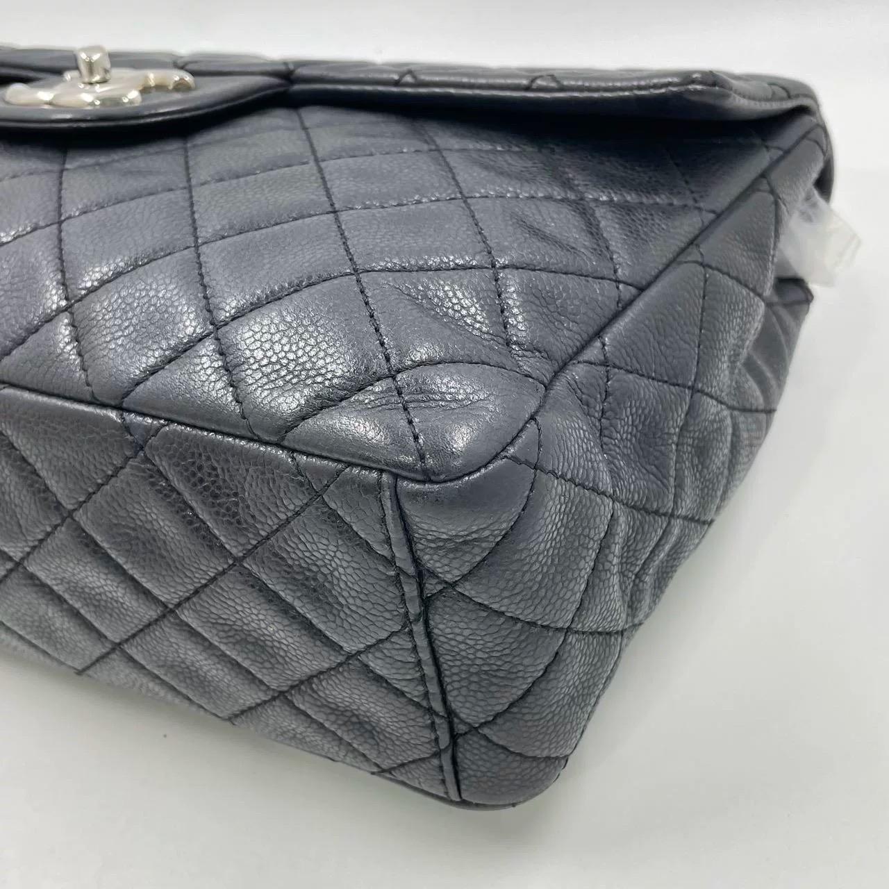 Chanel Classic Flap Maxi Soft Caviar Leather Silver-tone Hardware Giant CC Logo For Sale 15