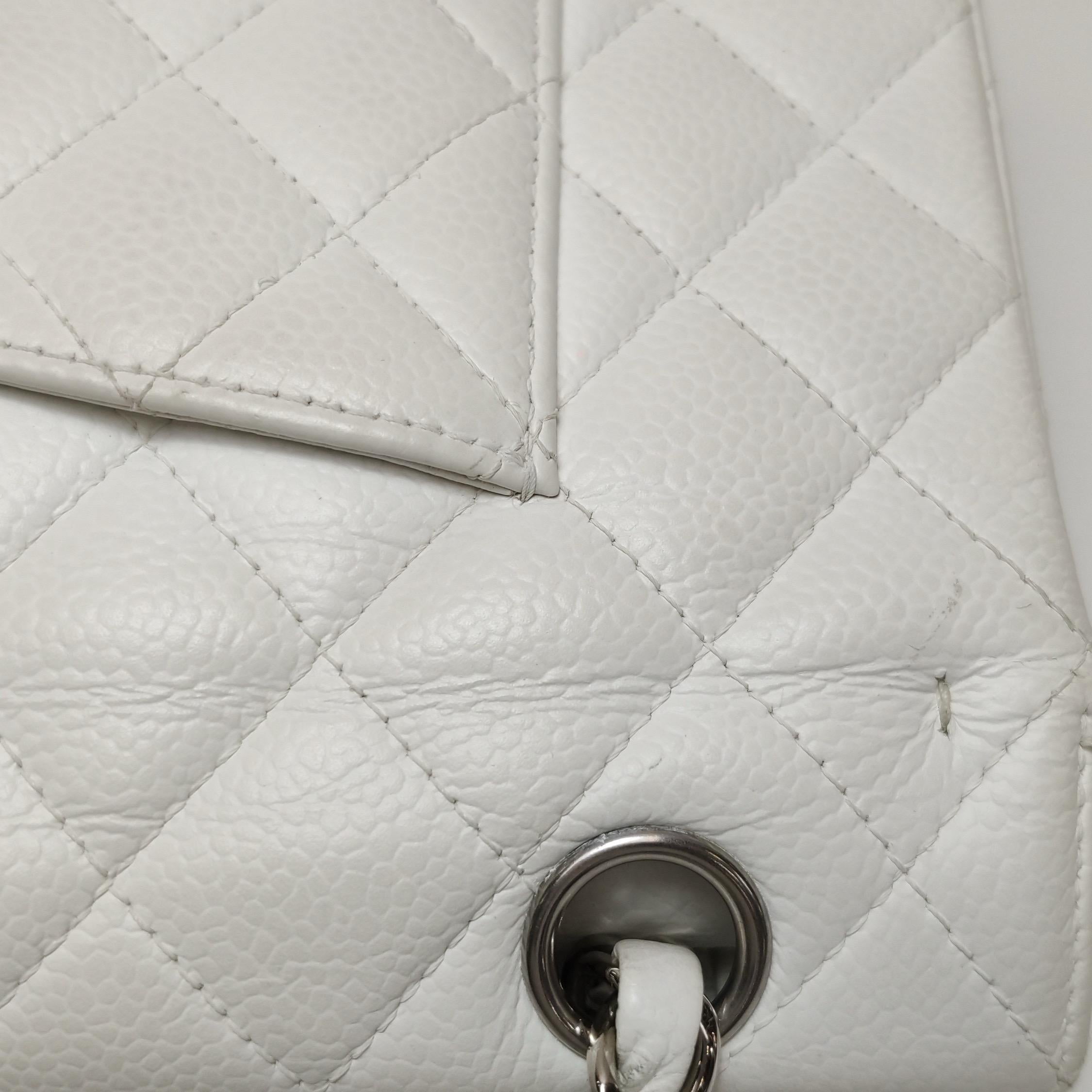 Chanel Classic Flap Medium 2008 White Caviar Leather Silver Hardware im Angebot 10