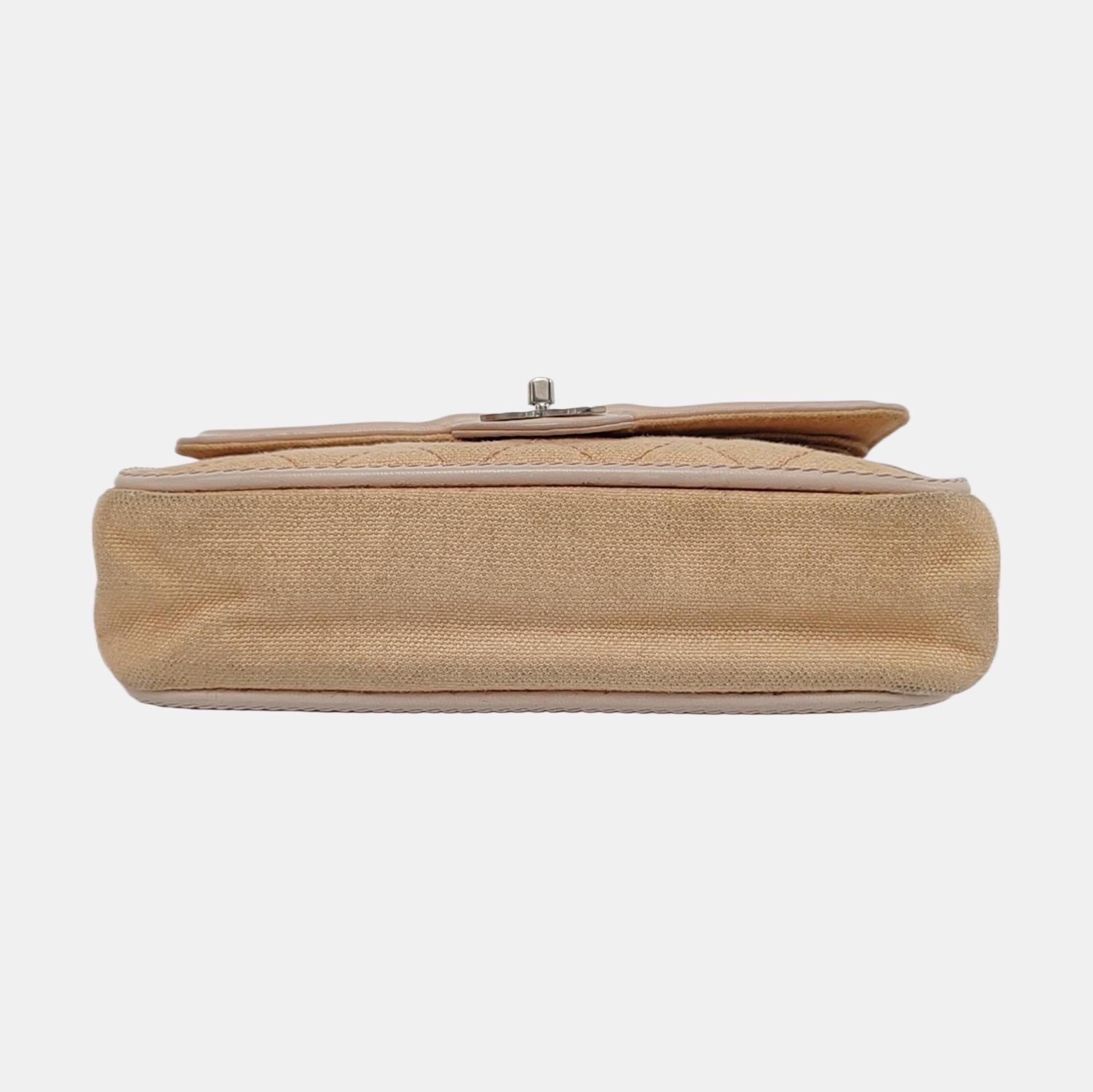 Chanel Classic Flap Medium Beige Canvas Leather Silver Hardware 2006-2008 For Sale 3