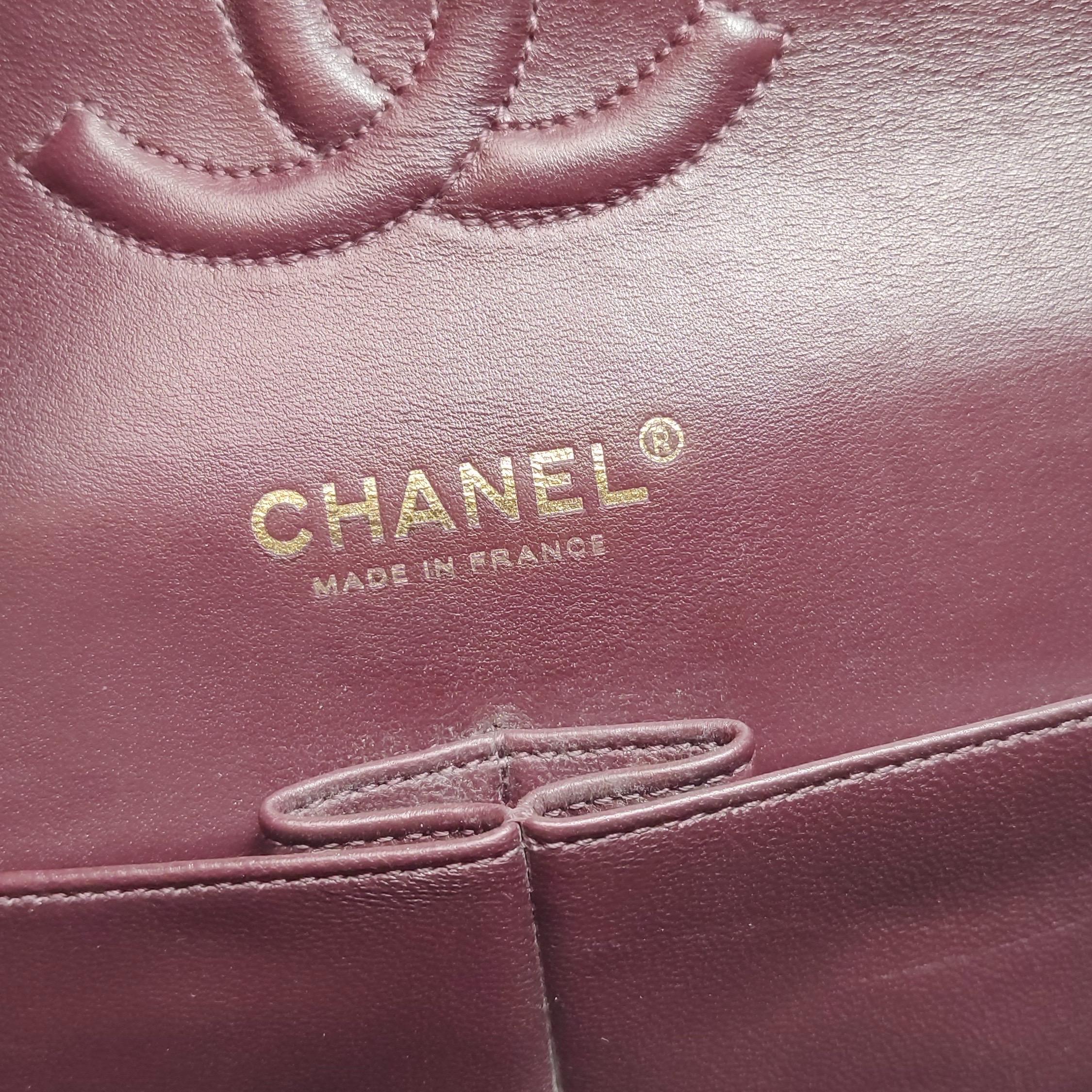 Chanel Classic Flap Medium Black Caviar Leather Gold-tone Hardware 2012-2013 For Sale 11