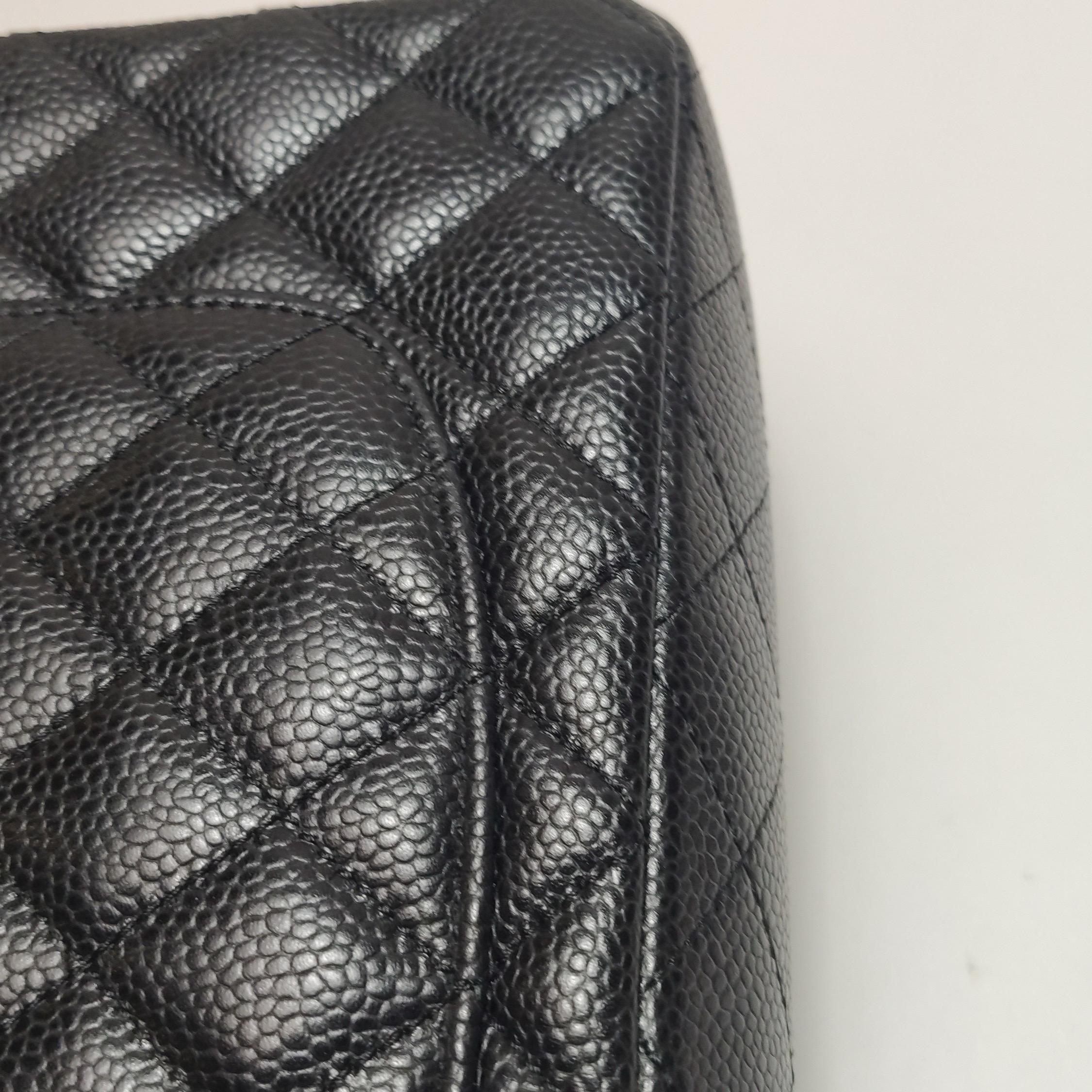 Chanel Classic Flap Medium Black Caviar Leather Gold-tone Hardware 2012-2013 For Sale 15