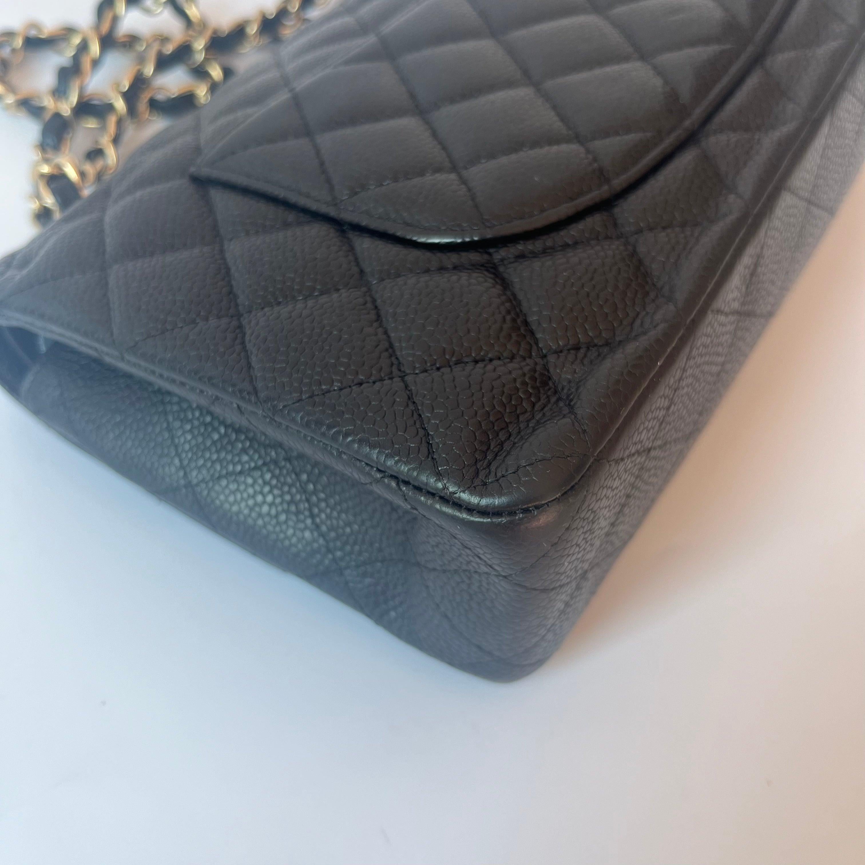 Chanel Classic Flap Medium Black Caviar Leather with 24k Gold Hardware 2008-2009 For Sale 12