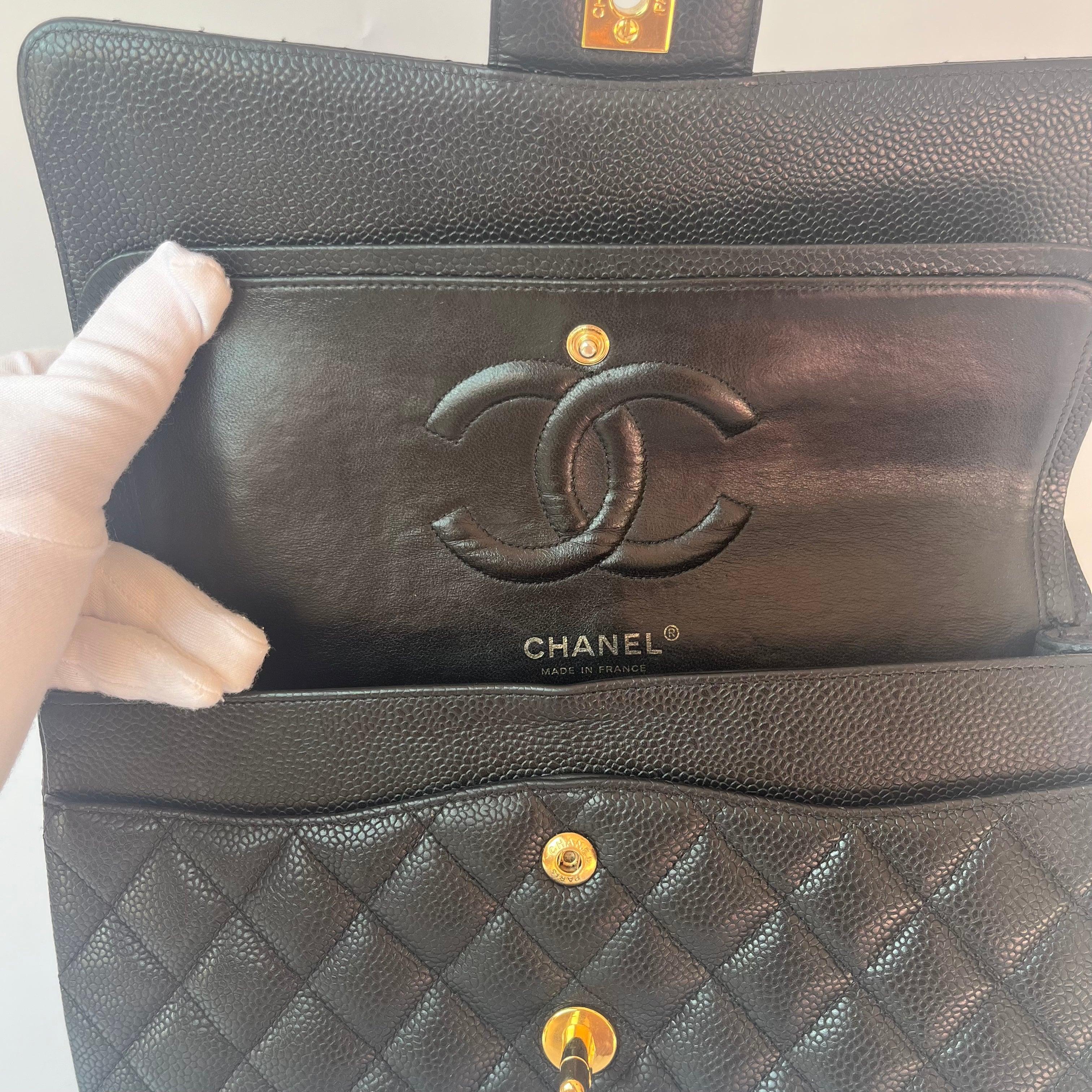 Chanel Classic Flap Medium Black Caviar Leather with 24k Gold Hardware 2008-2009 For Sale 15