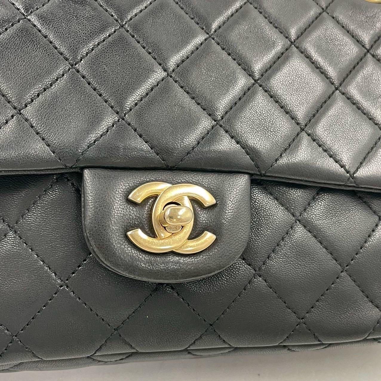 Chanel Classic Flap Medium Black Lambskin Leather Valentine Marine Charms 13