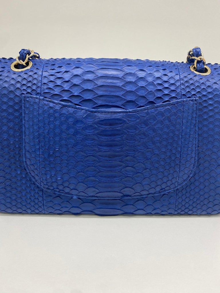 Chanel Classic Flap Medium - Blue Snakeskin SHW For Sale at