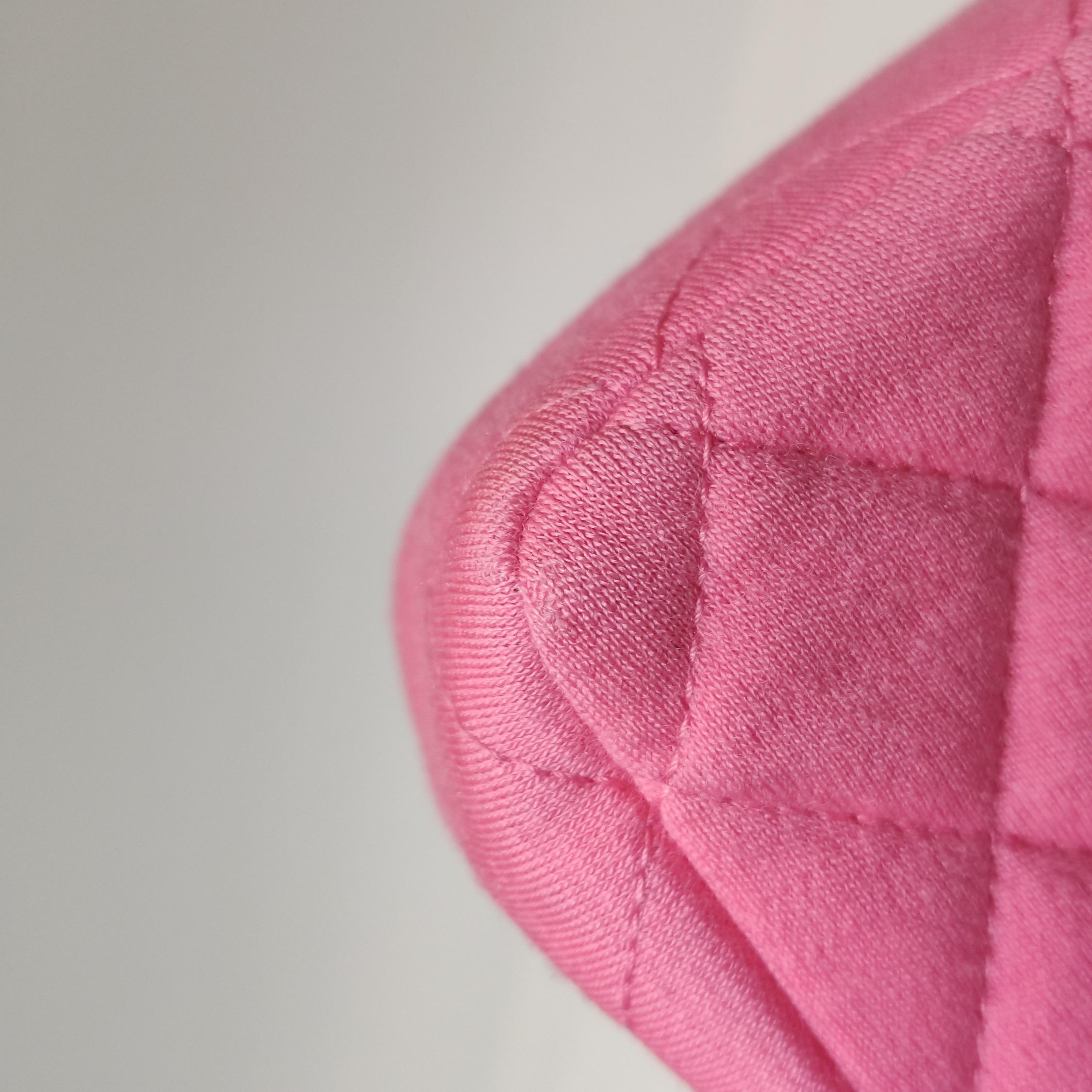 Chanel Classic Flap Solapa Doble Mediana Tejido de Algodón Rosa Herrajes Plateados en venta 12