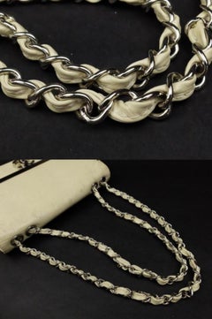 Chanel Classic Flap Medium Frame 225543 Ivory Leather Shoulder Bag