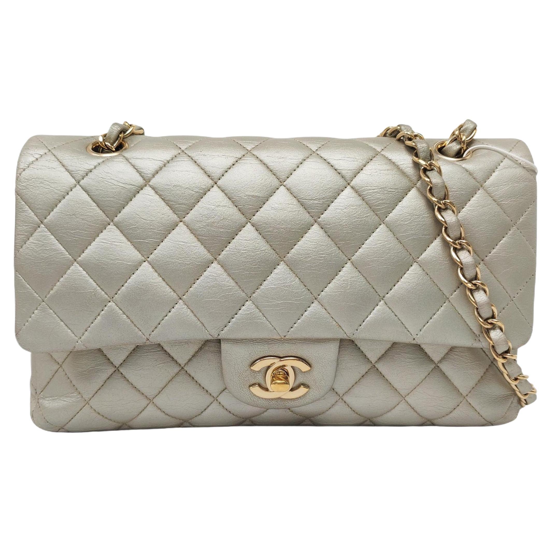 Chanel Classic Flap Medium Gold Lammfell Leder mit Gold HW, 2011