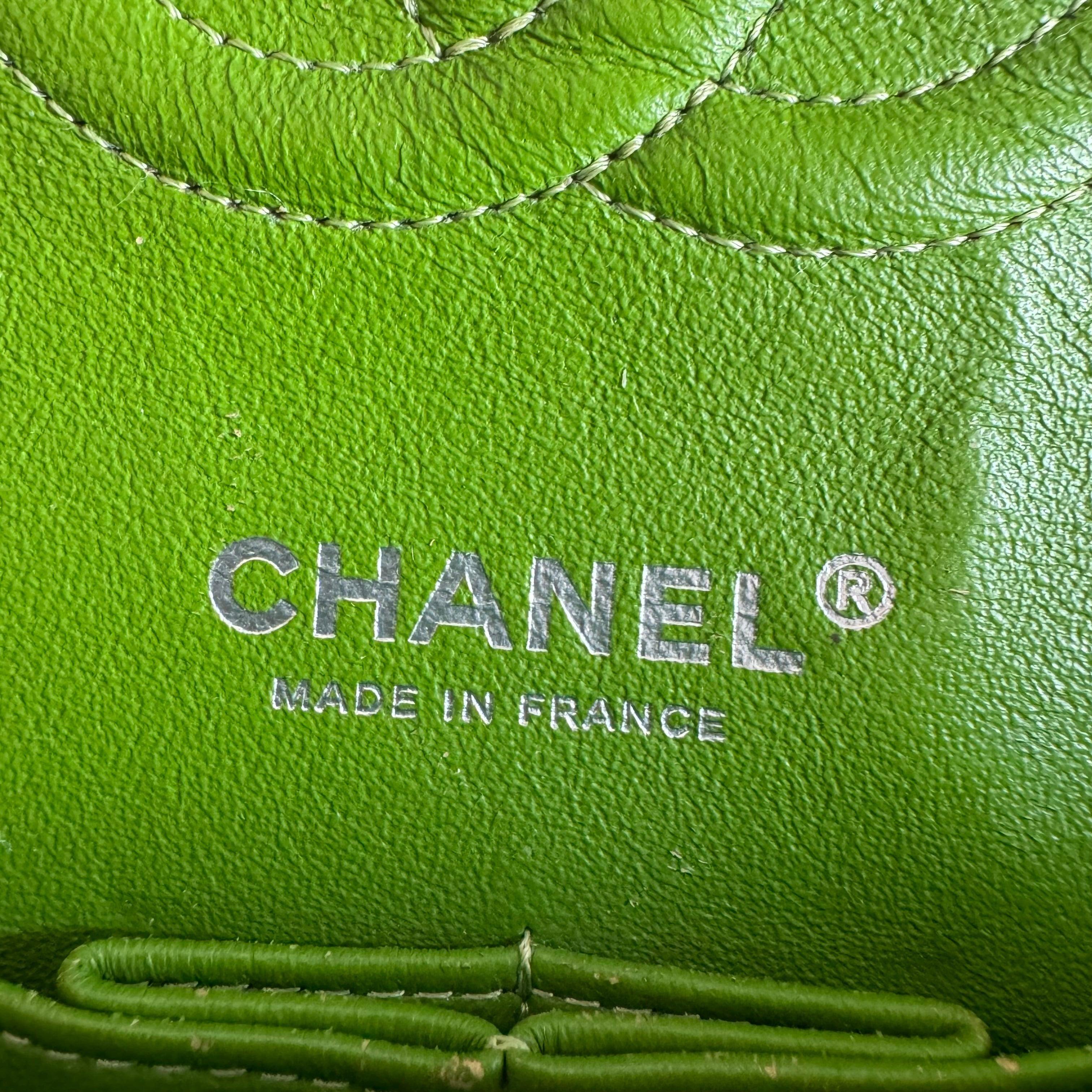 Chanel Classic Flap Medium Green Velvet Black Hardware, 2014-2015 11