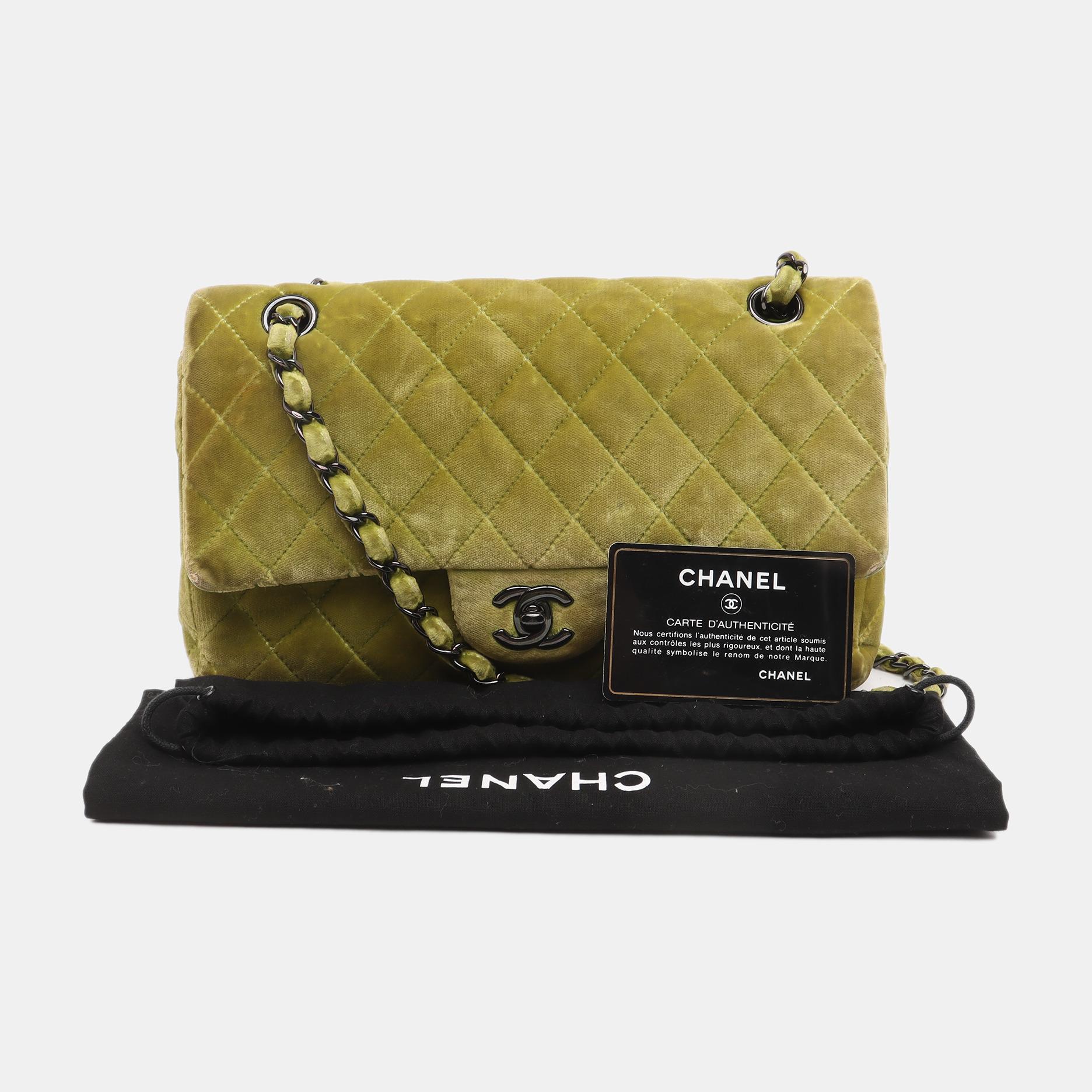 Chanel Classic Flap Medium Green Velvet Black Hardware, 2014-2015 2