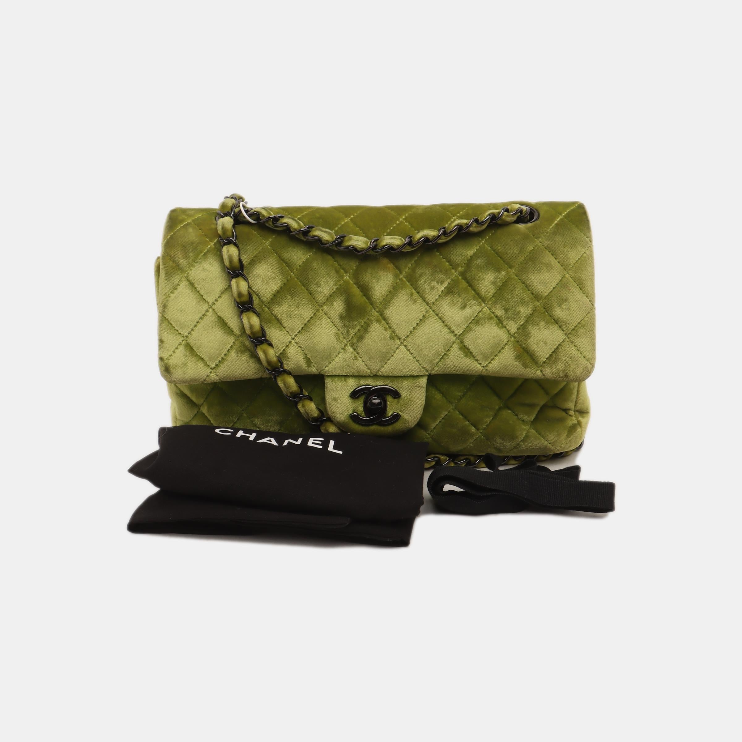 Chanel Classic Flap Medium Green Velvet Black Hardware, 2014-2015 4