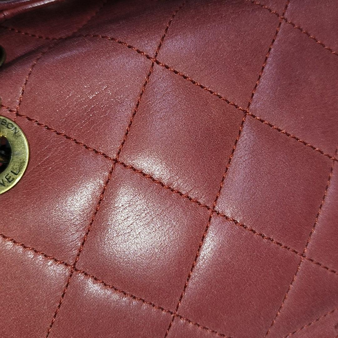 Chanel Classic Flap Medium Happy Stitch Red Fabric Gold Hardware, 2015-2016 en vente 7