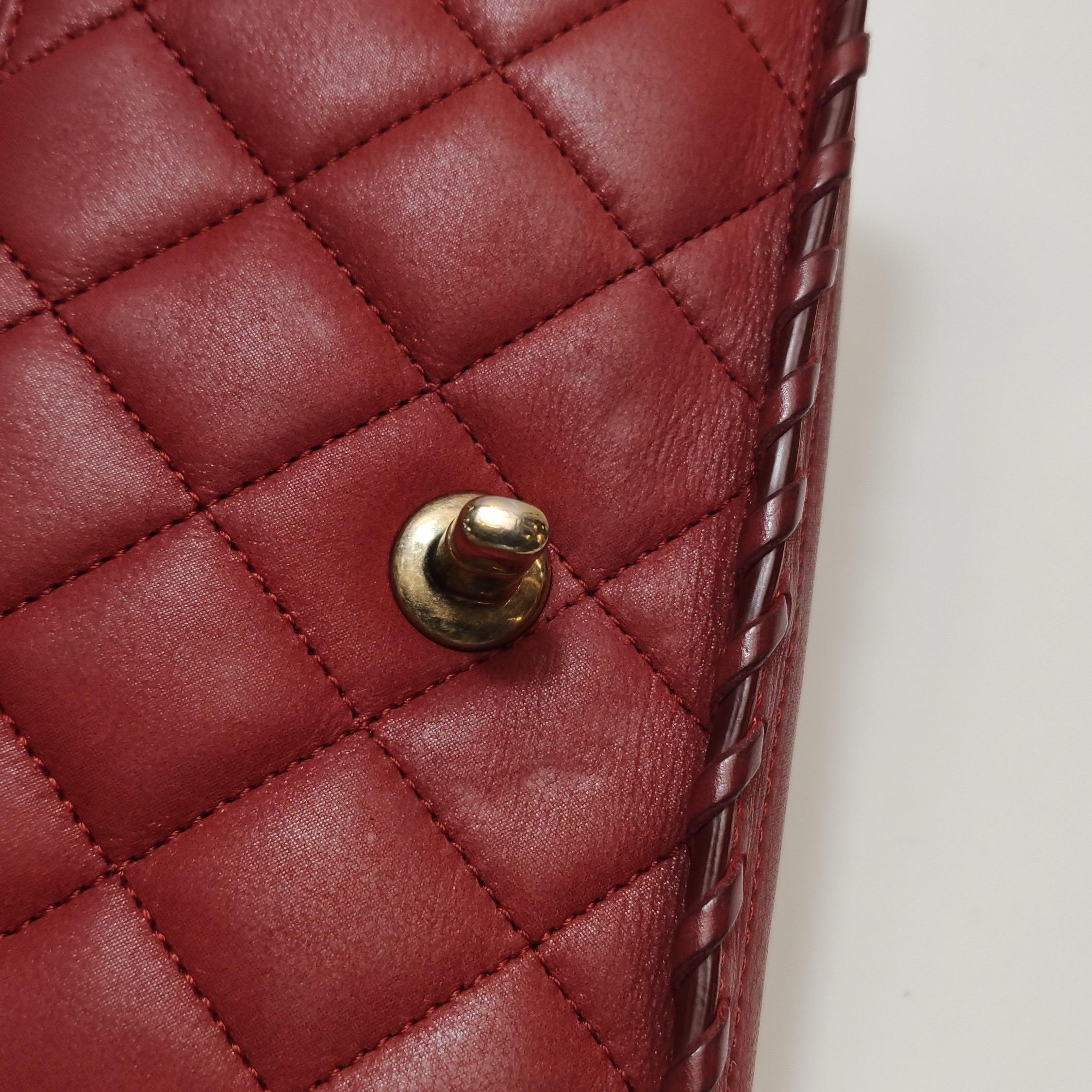 Chanel Classic Flap Medium Happy Stitch Red Fabric Gold Hardware, 2015-2016 en vente 8