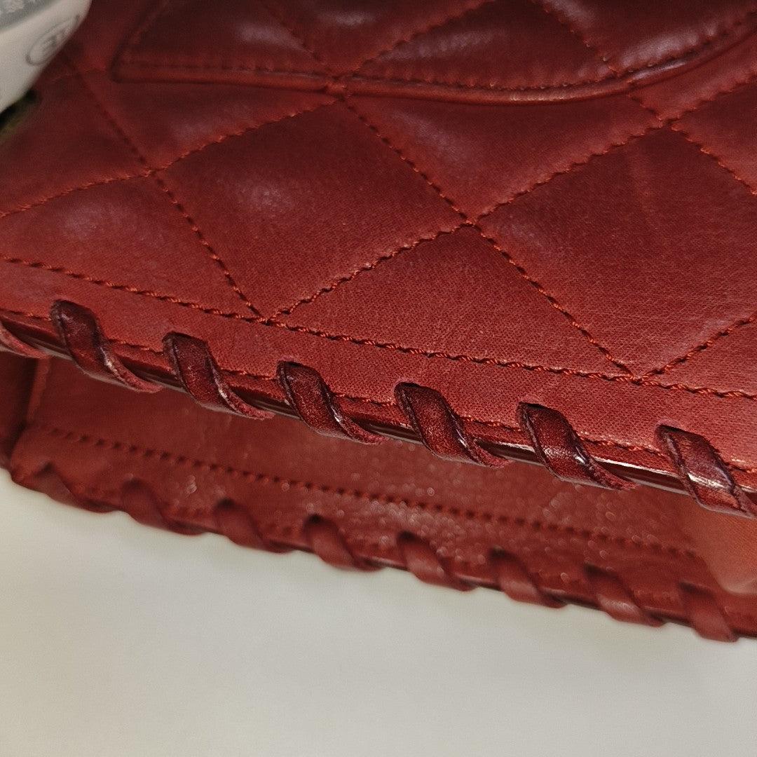 Chanel Classic Flap Medium Happy Stitch Red Fabric Gold Hardware, 2015-2016 en vente 10