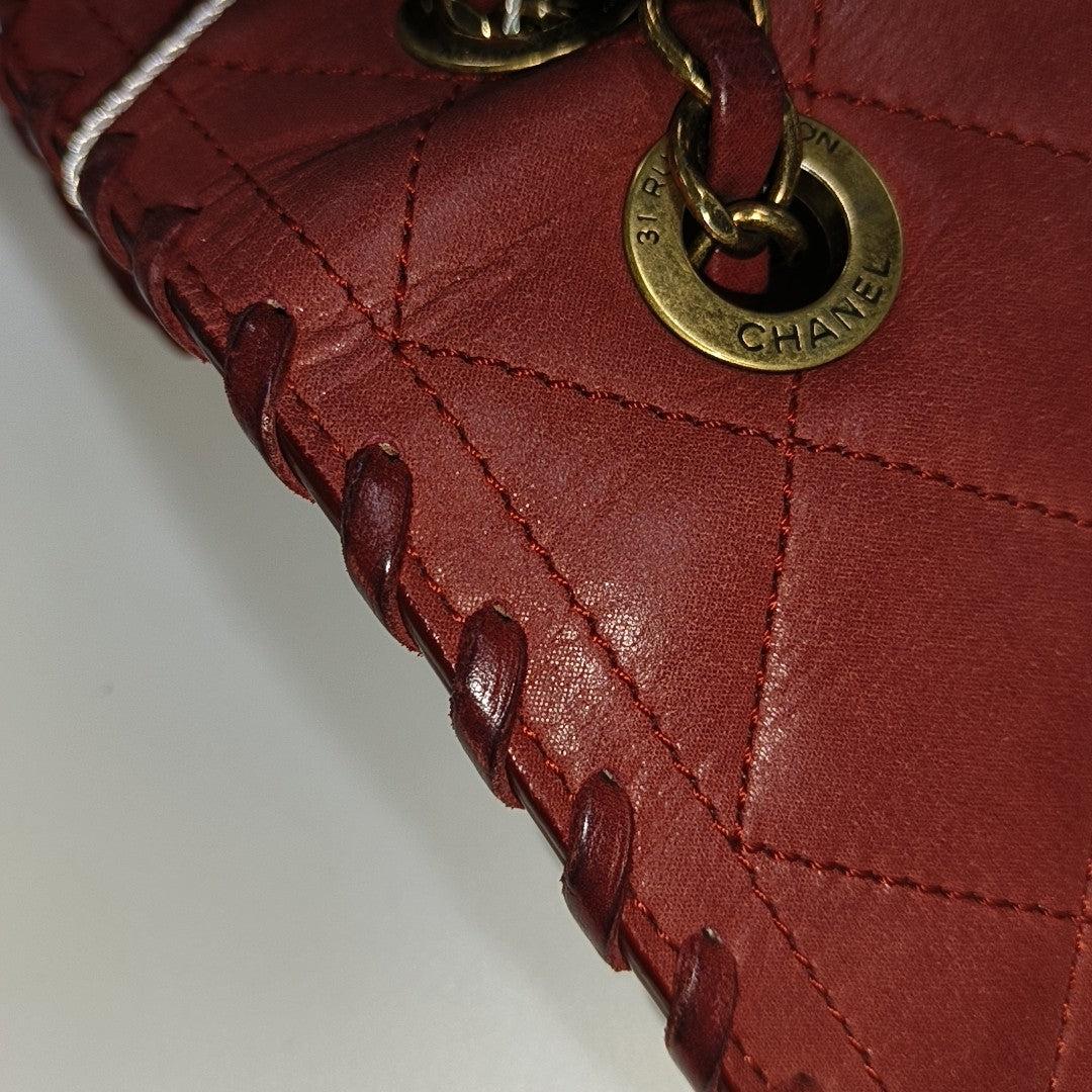 Chanel Classic Flap Medium Happy Stitch Red Fabric Gold Hardware, 2015-2016 en vente 3