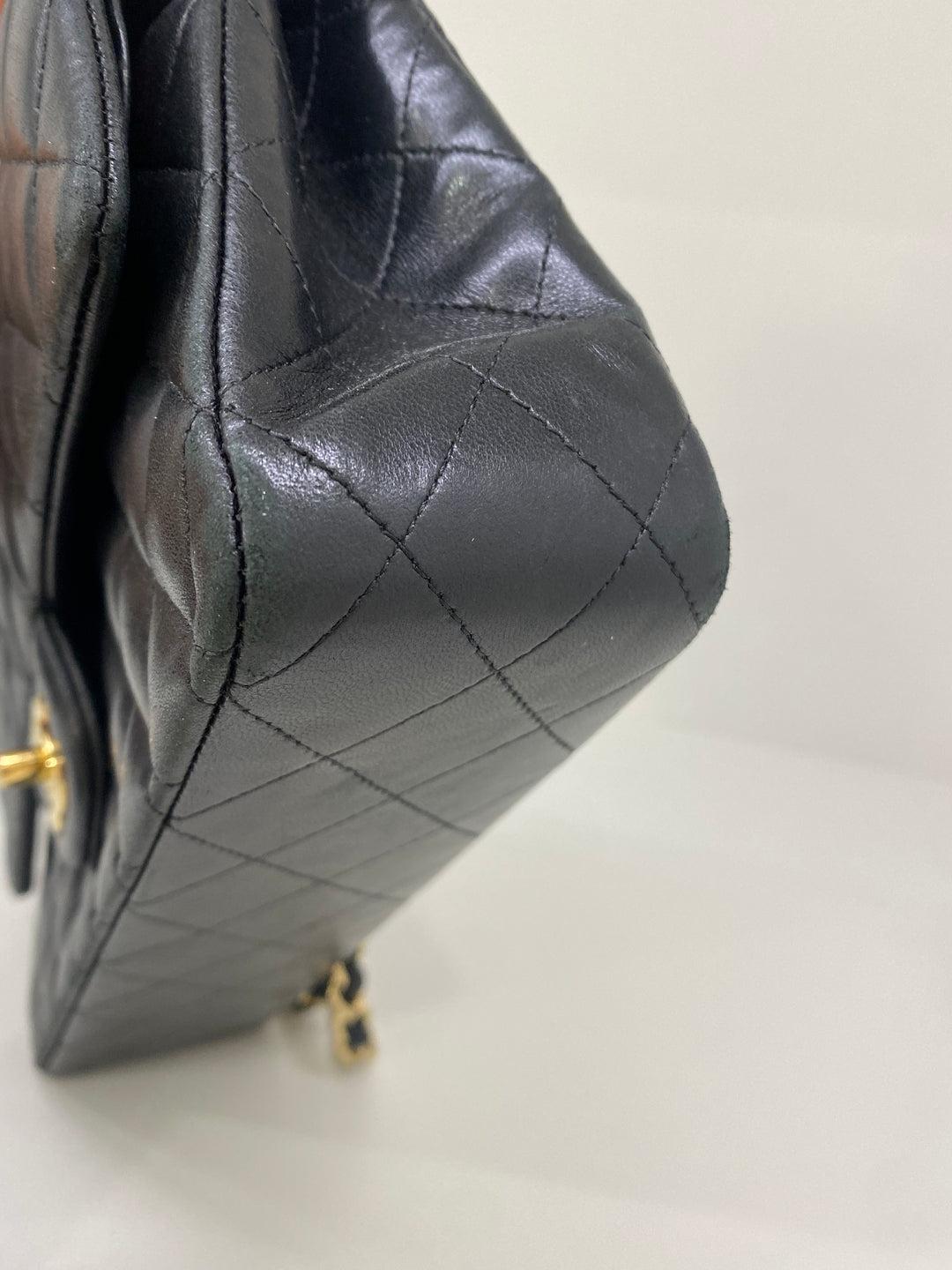 Chanel Classic Flap Medium Lambskin Black GHW 4