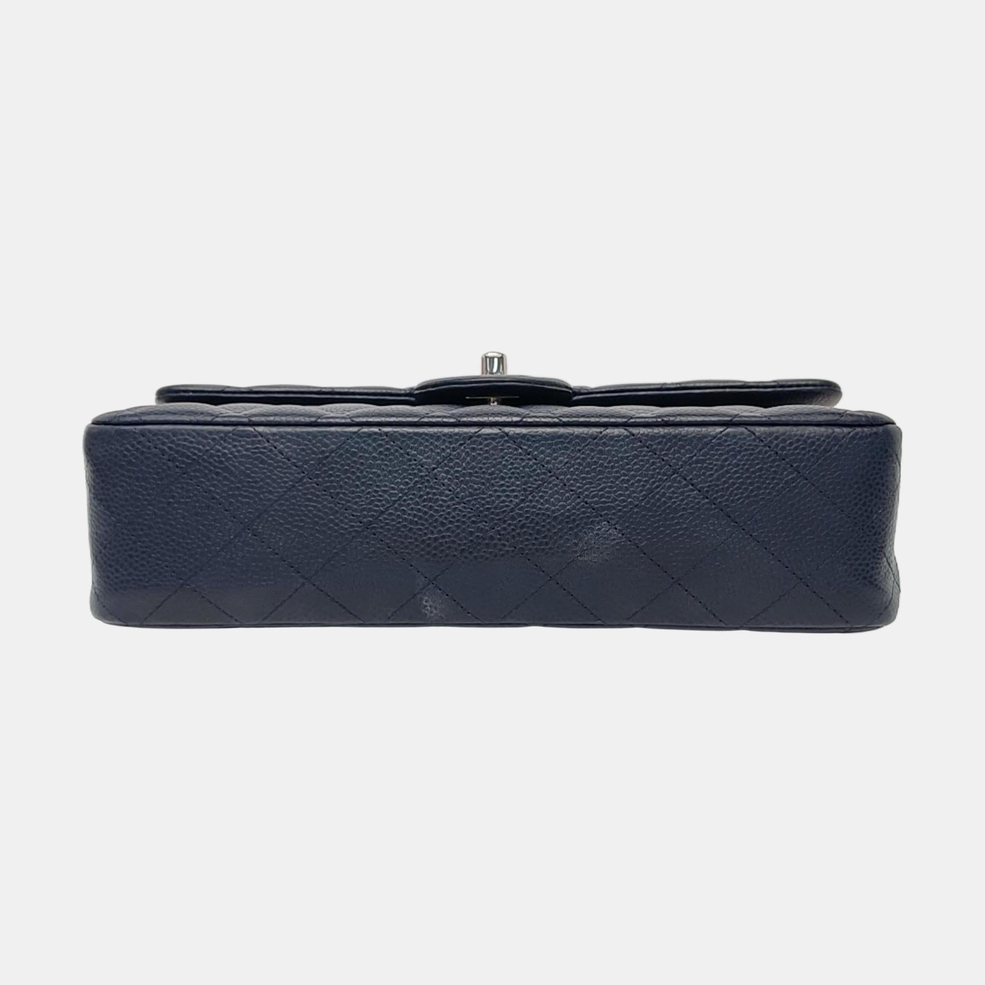 Chanel Classic Flap Medium Navy Caviar leather Silver Hardware For Sale 12