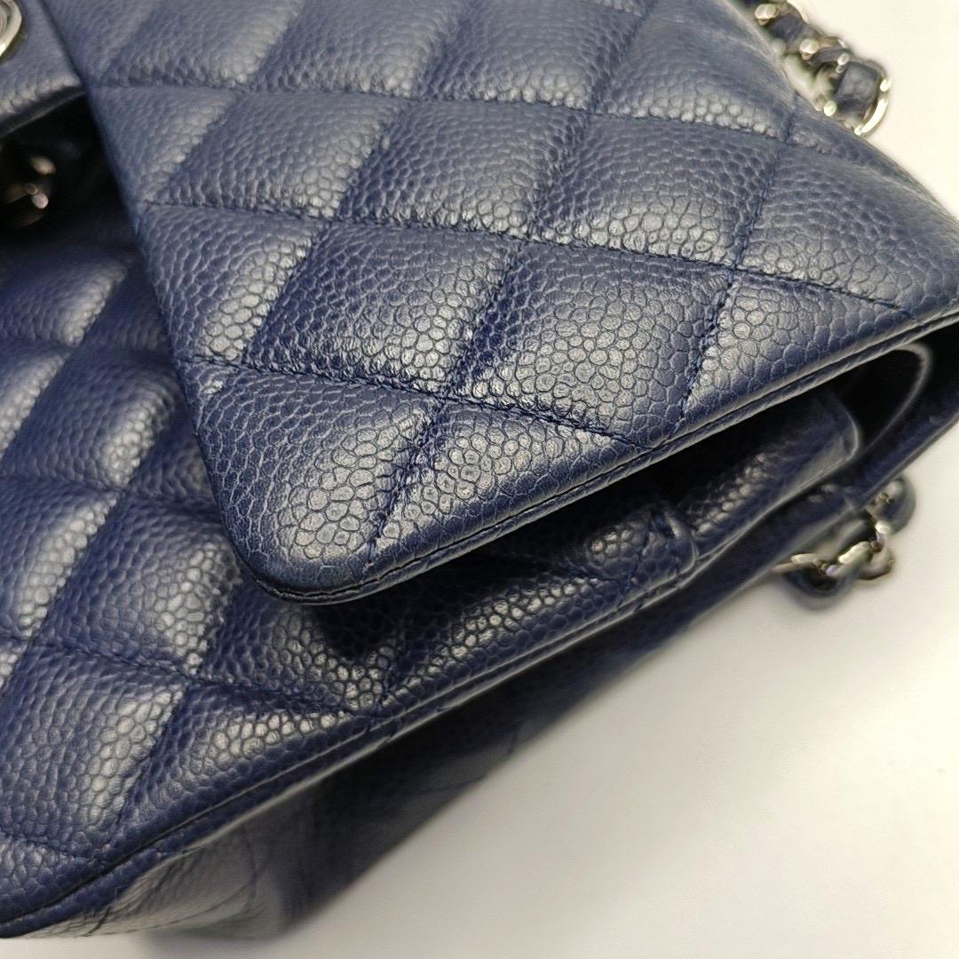 Chanel Classic Flap Medium Navy Caviar leather Silver Hardware For Sale 13